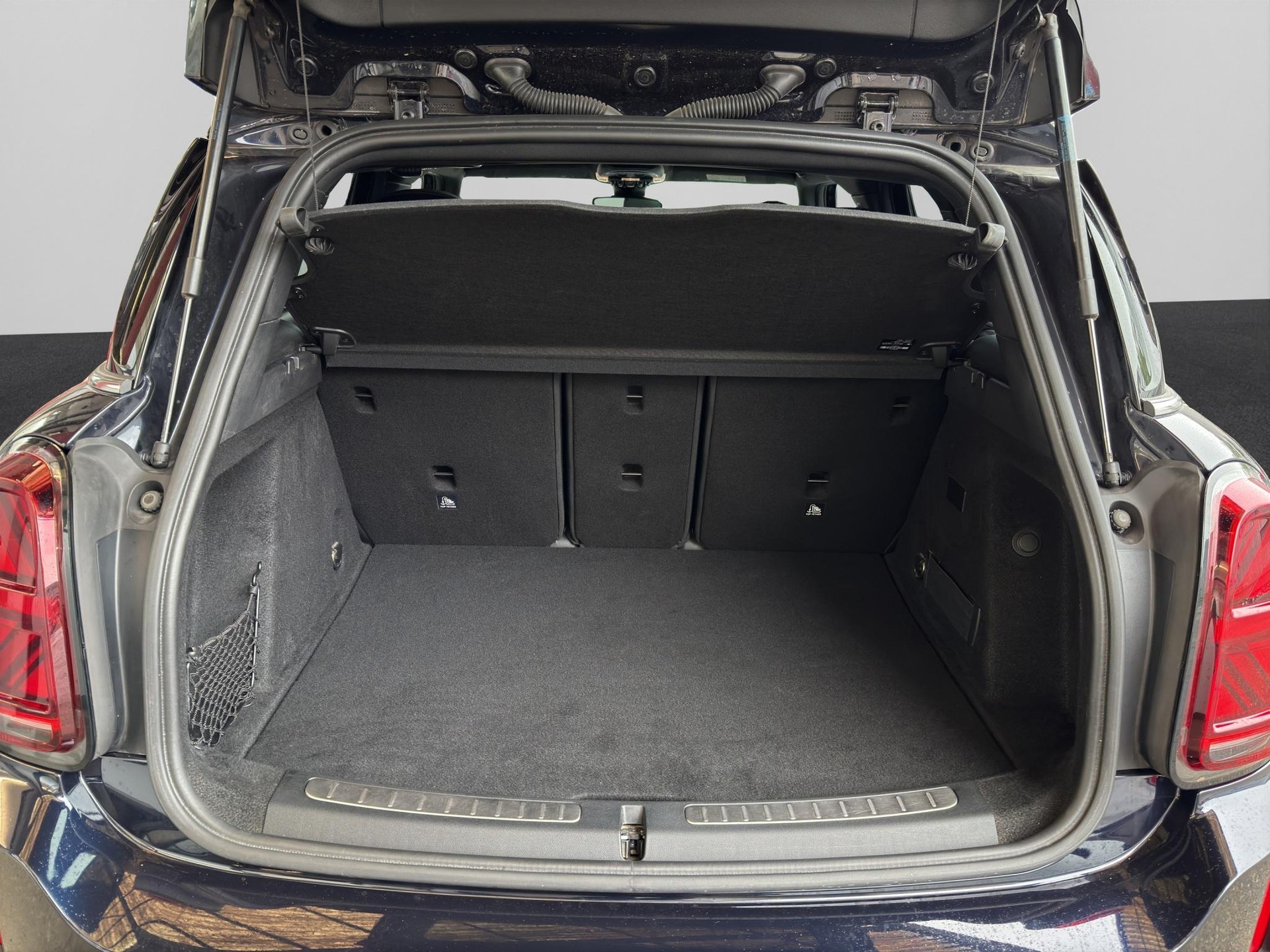 MINI Countryman Cooper SE ALL4 PHEV-image-18