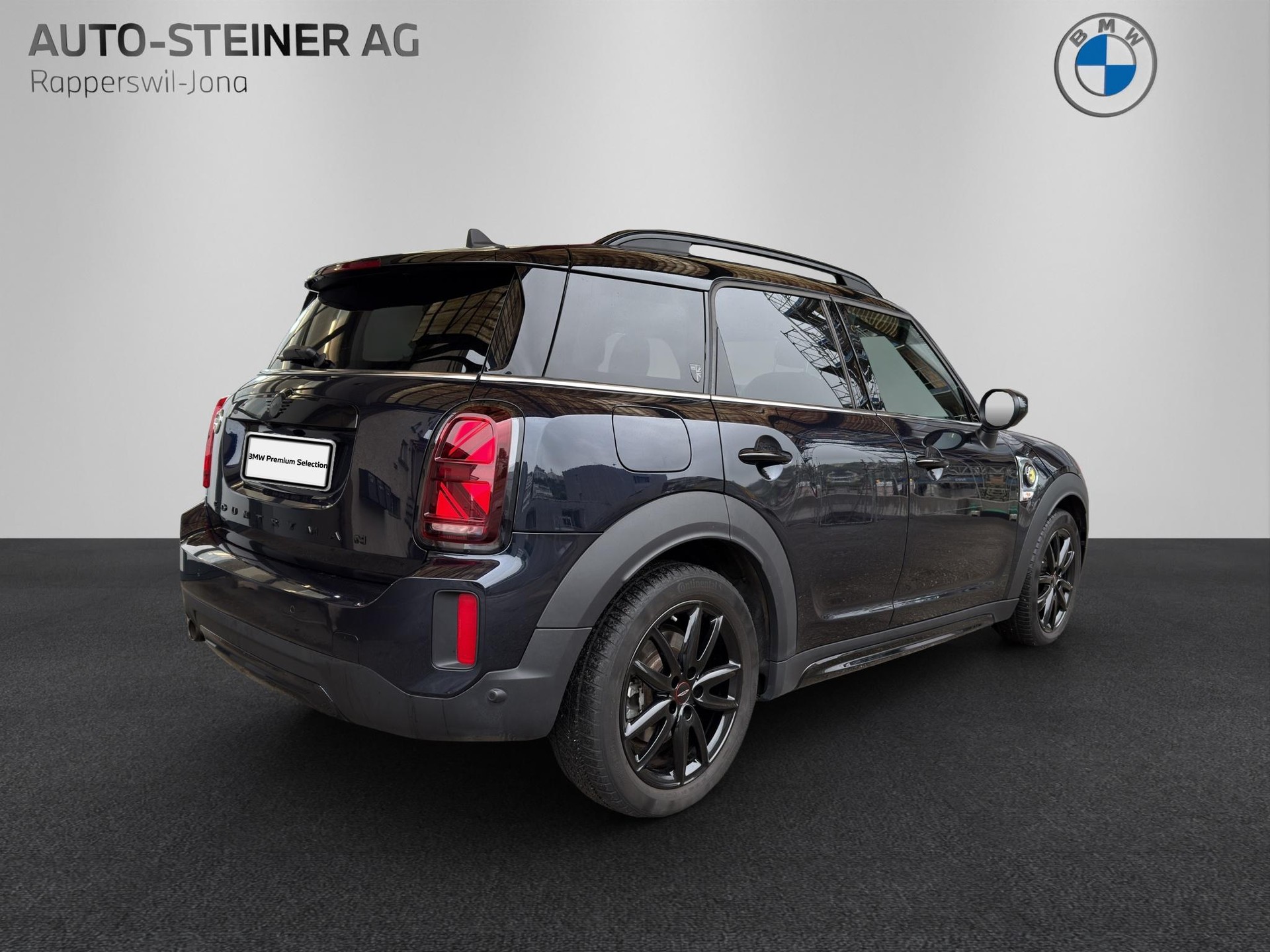 MINI Countryman Cooper SE ALL4 PHEV-image-4