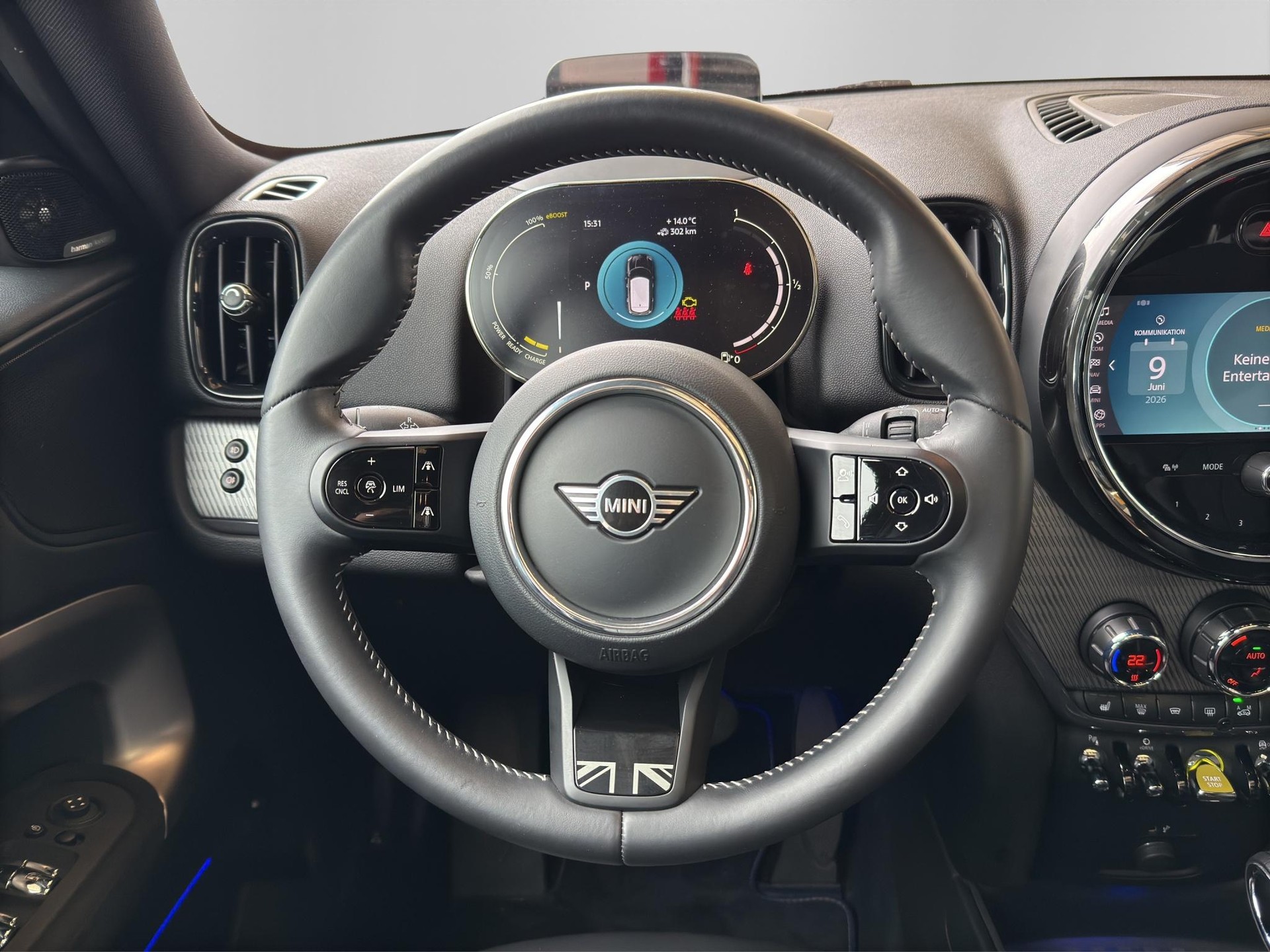 MINI Countryman Cooper SE ALL4 PHEV-image-10