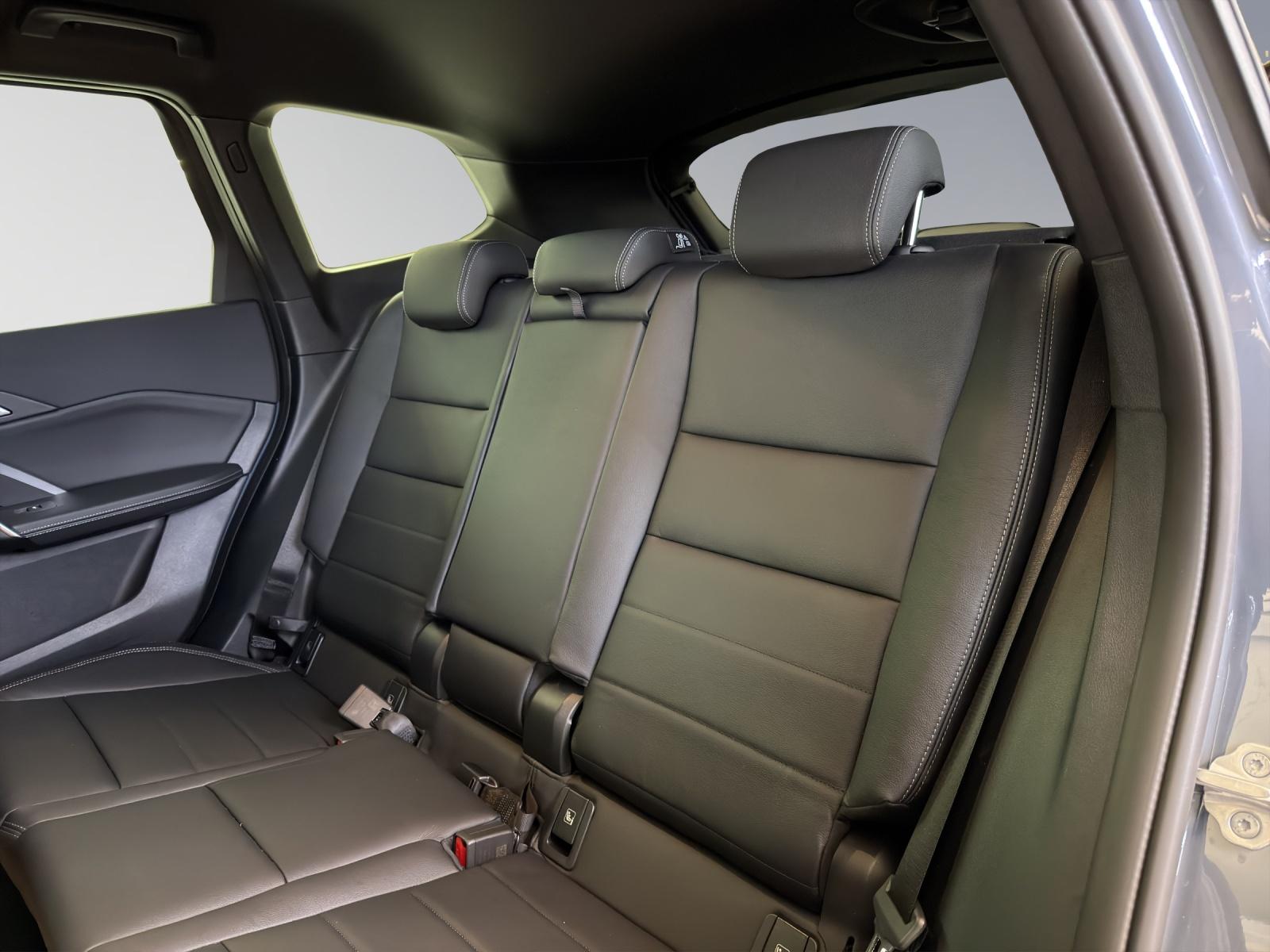 BMW X1 23i xDrive M-SportPaket-image-16