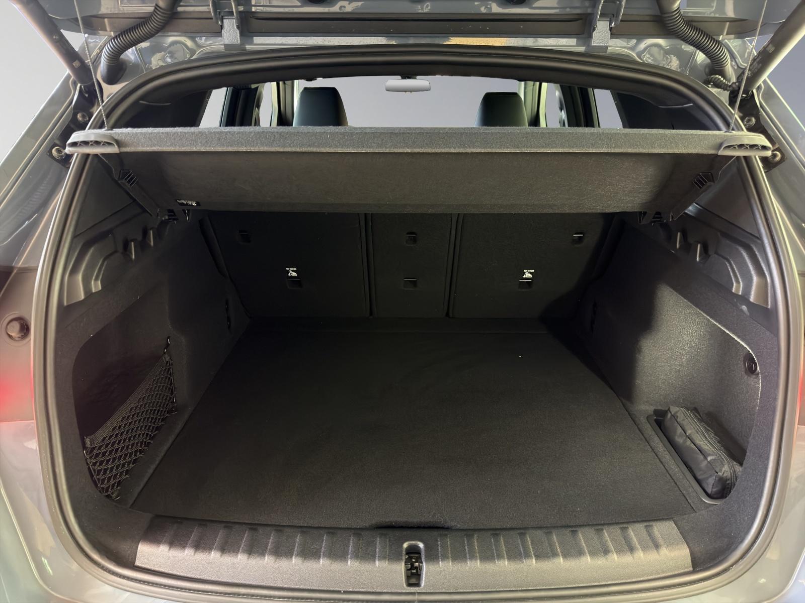 BMW X1 23i xDrive M-SportPaket-image-17