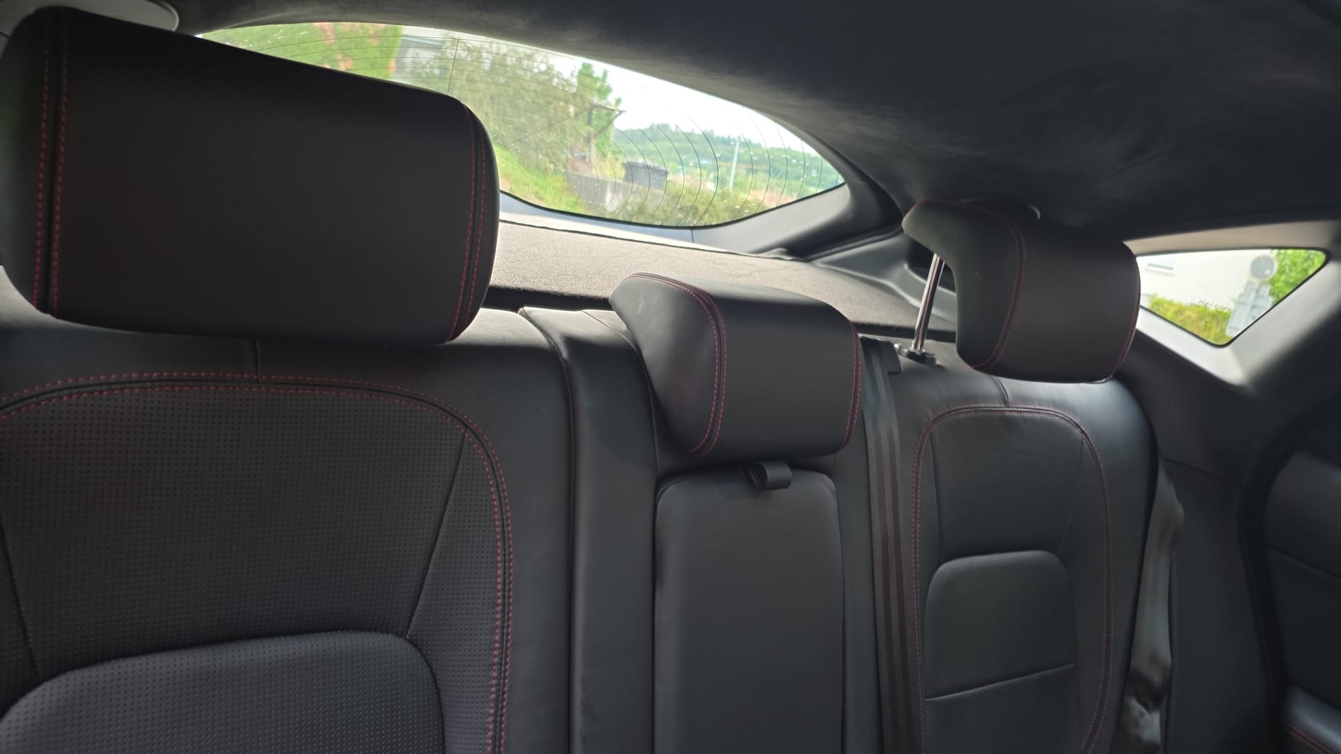 JAGUAR JAGUAR E-Pace P250 AWD-image-8