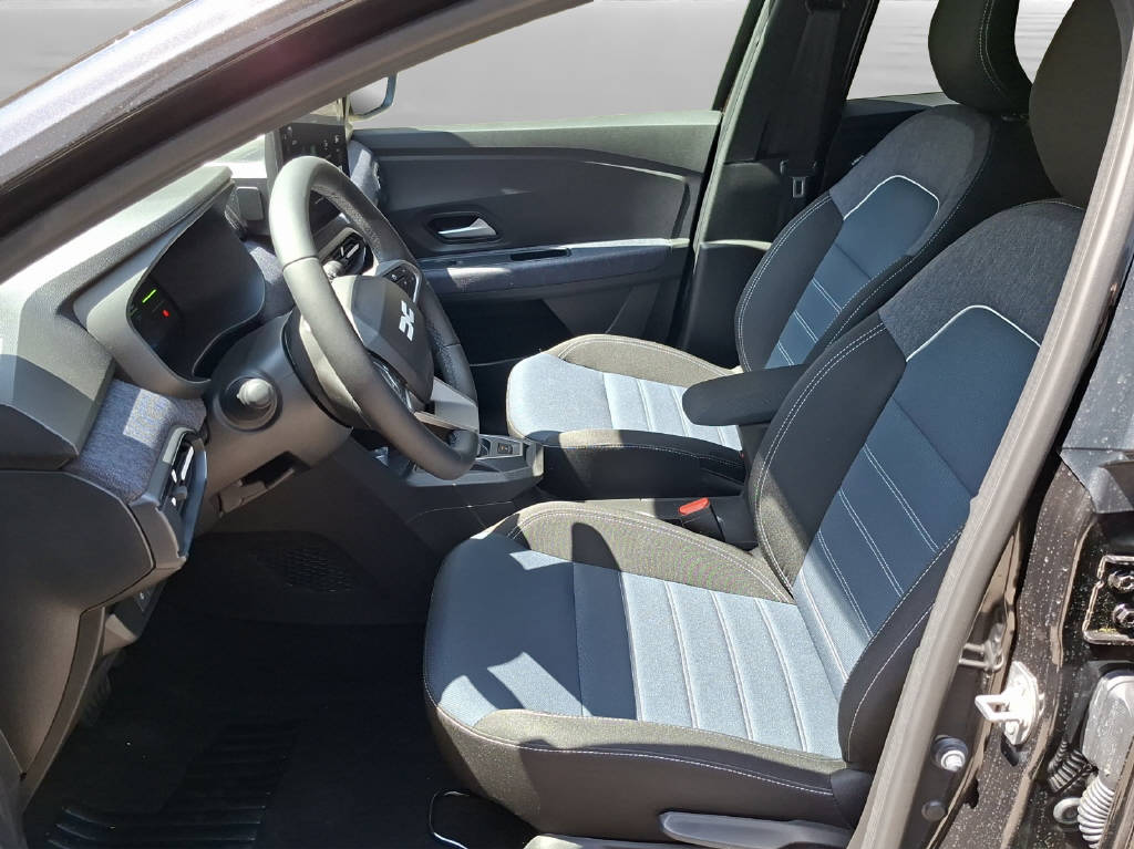 DACIA Jogger 1.8 Hybrid Journey-image-3