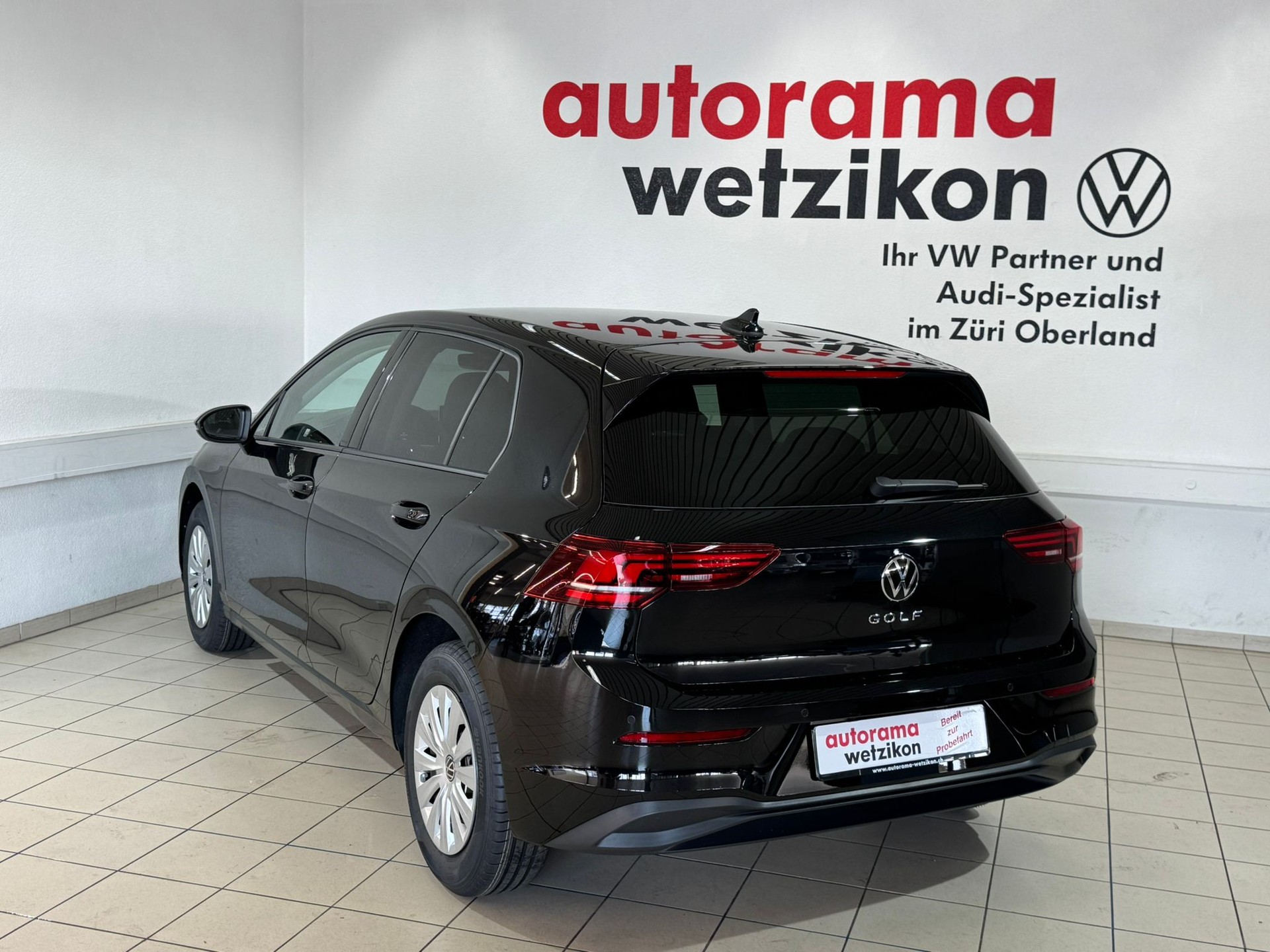 VW Golf 1.5 TSI Basis-image-3
