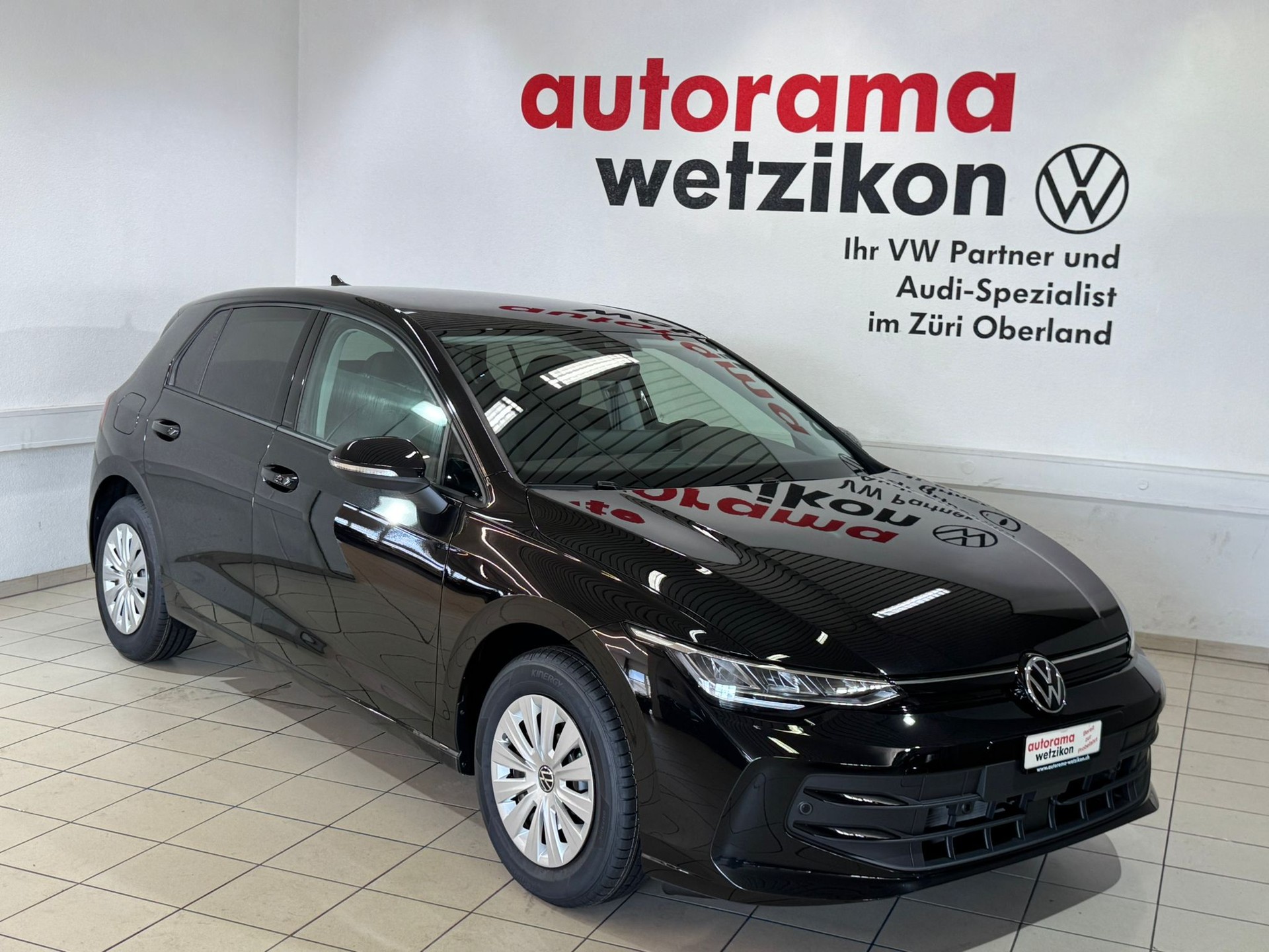 VW Golf 1.5 TSI Basis-image-1
