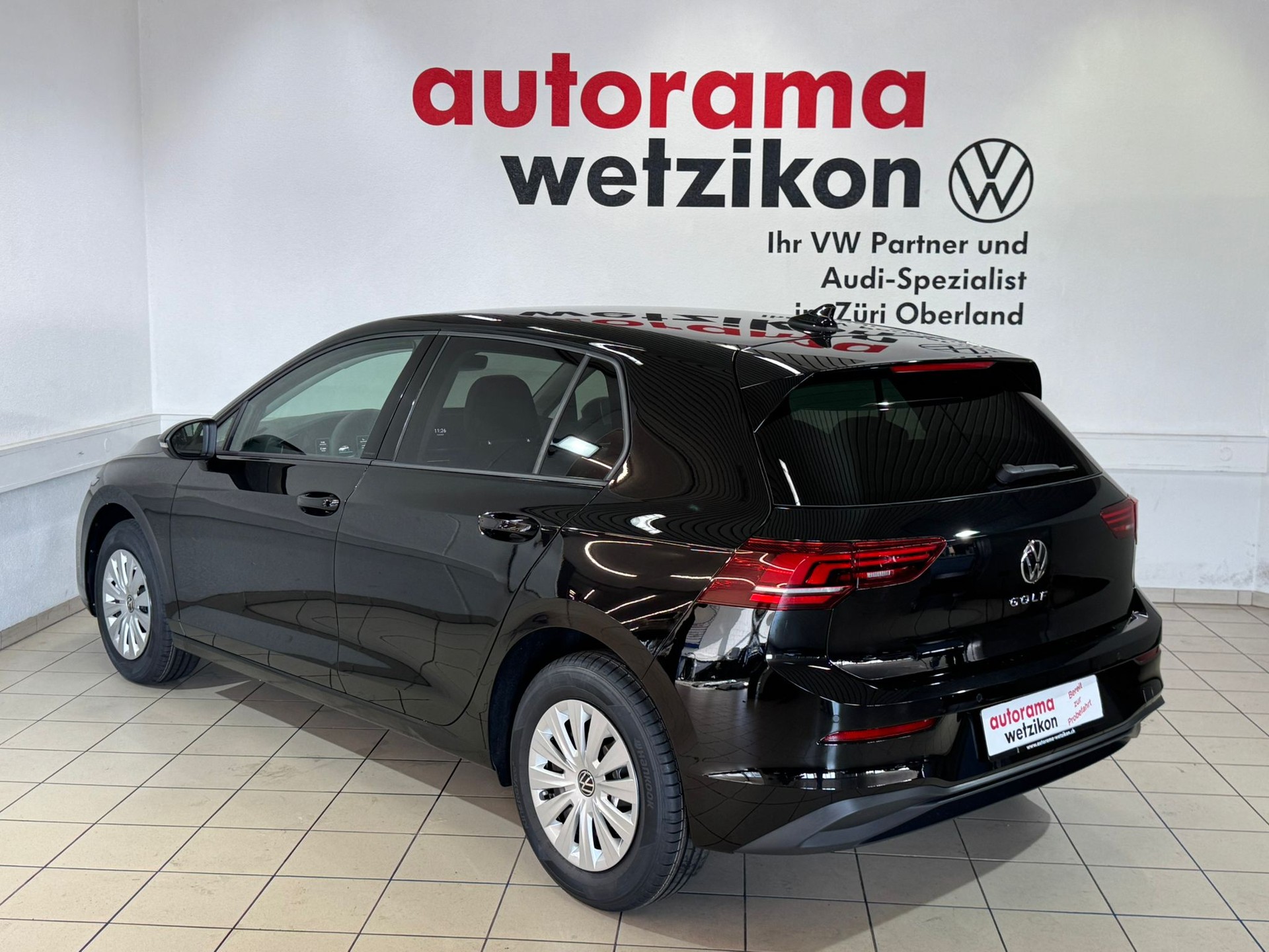 VW Golf 1.5 TSI Basis-image-2