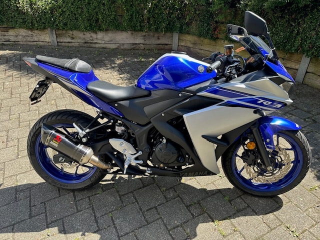 YAMAHA YZF-R3 ABS