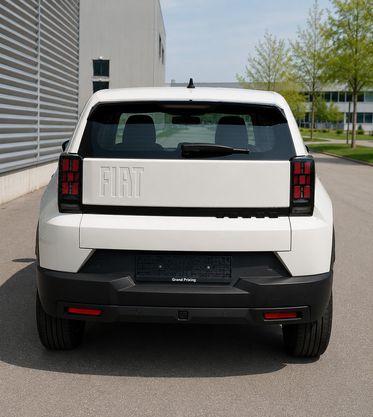 FIAT GRANDE PANDA-image-1