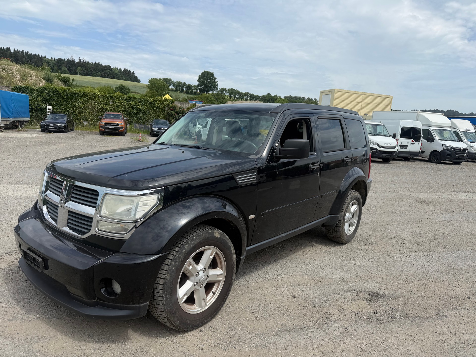 DODGE Nitro 2.8 CRD SXT-image-4