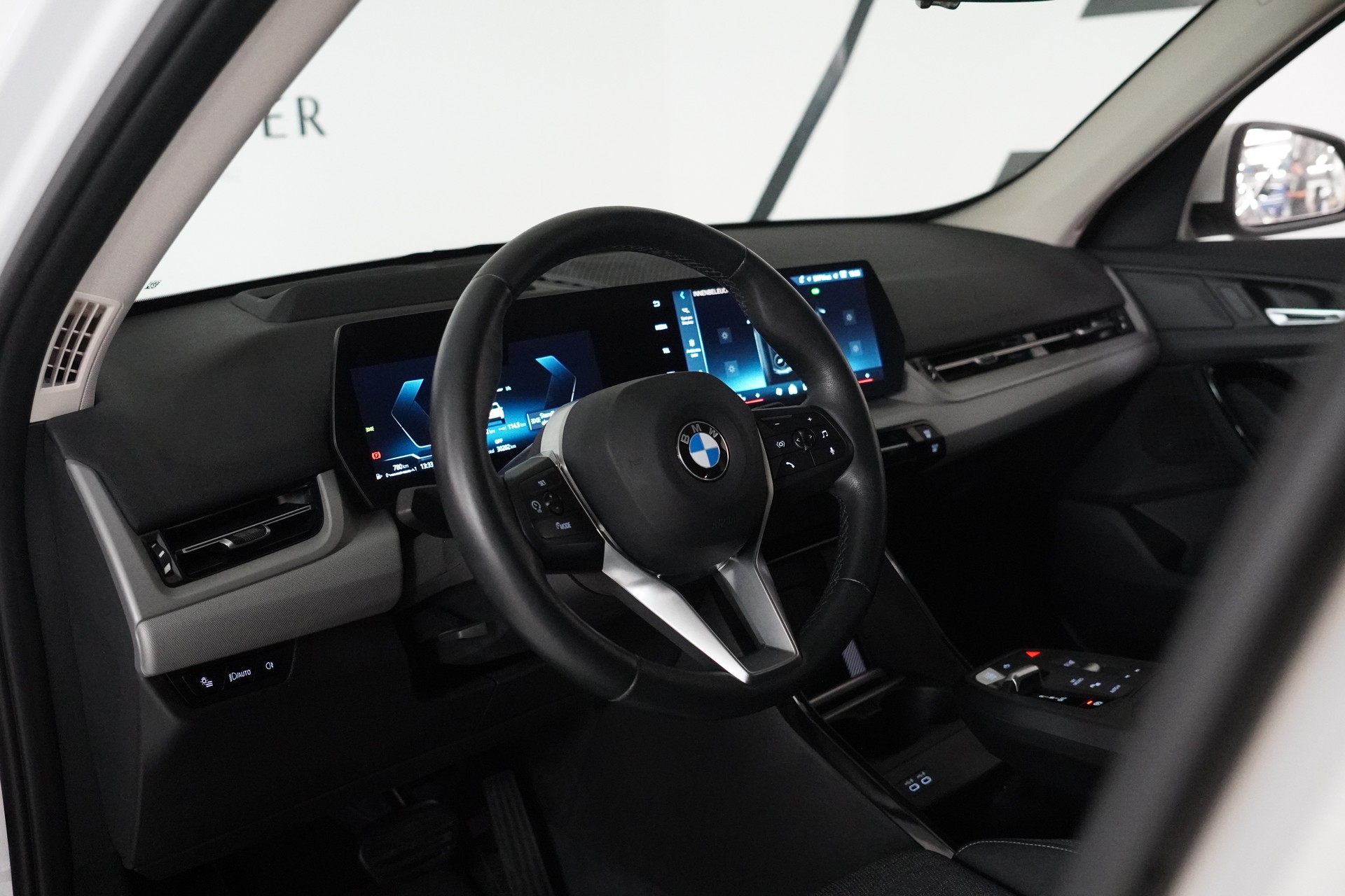 BMW X1 xDrive 20d 48V-image-21