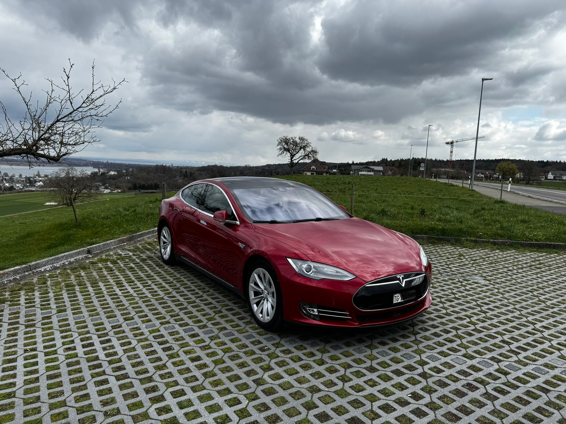 TESLA 90 D-image-0