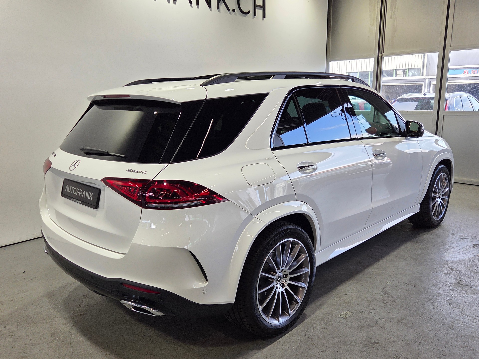 MERCEDES-BENZ GLE 450 AMG Line 4matic-image-22