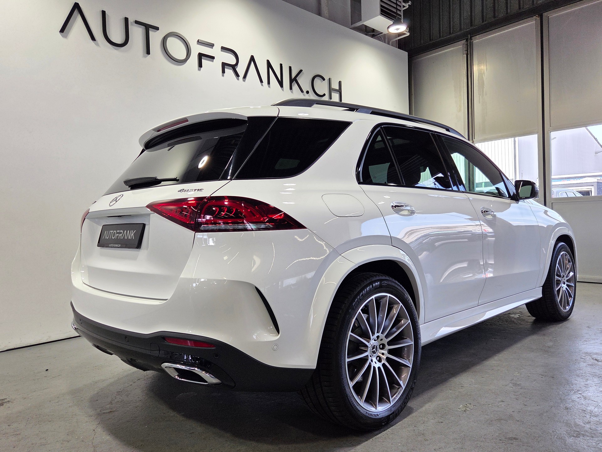 MERCEDES-BENZ GLE 450 AMG Line 4matic-image-2