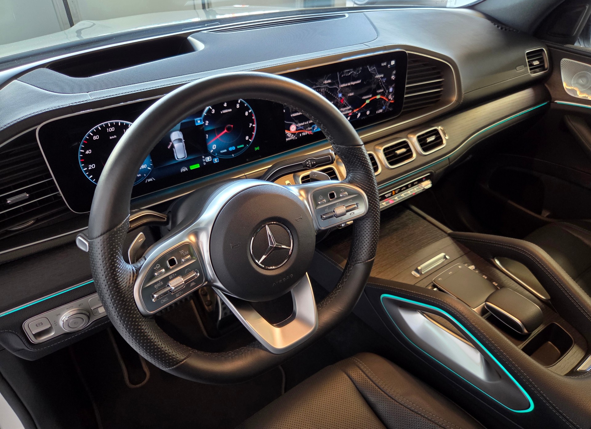 MERCEDES-BENZ GLE 450 AMG Line 4matic-image-12