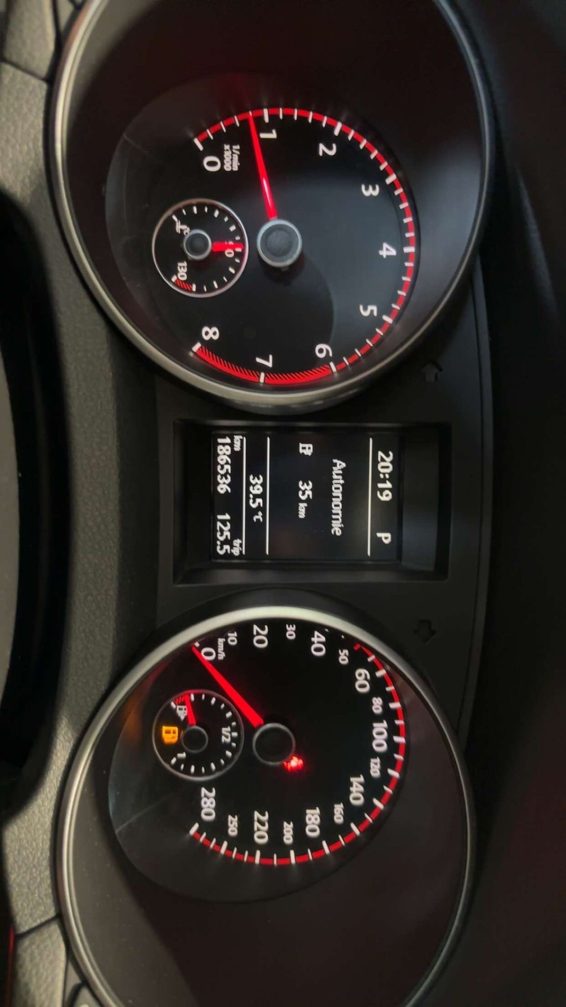VW Golf 2.0 TSI GTI Adidas DSG-image-6