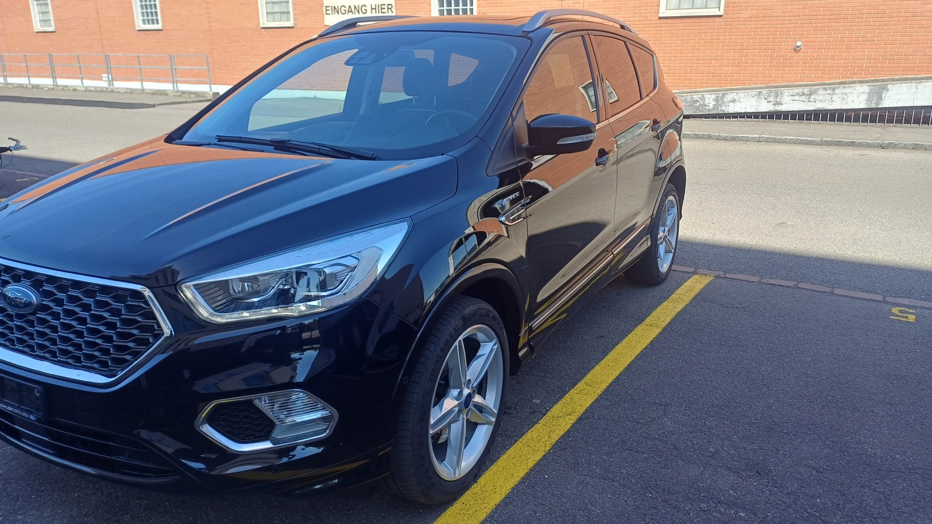 FORD Kuga 2.0 SCTi Vignale 4WD Automatic-image-2