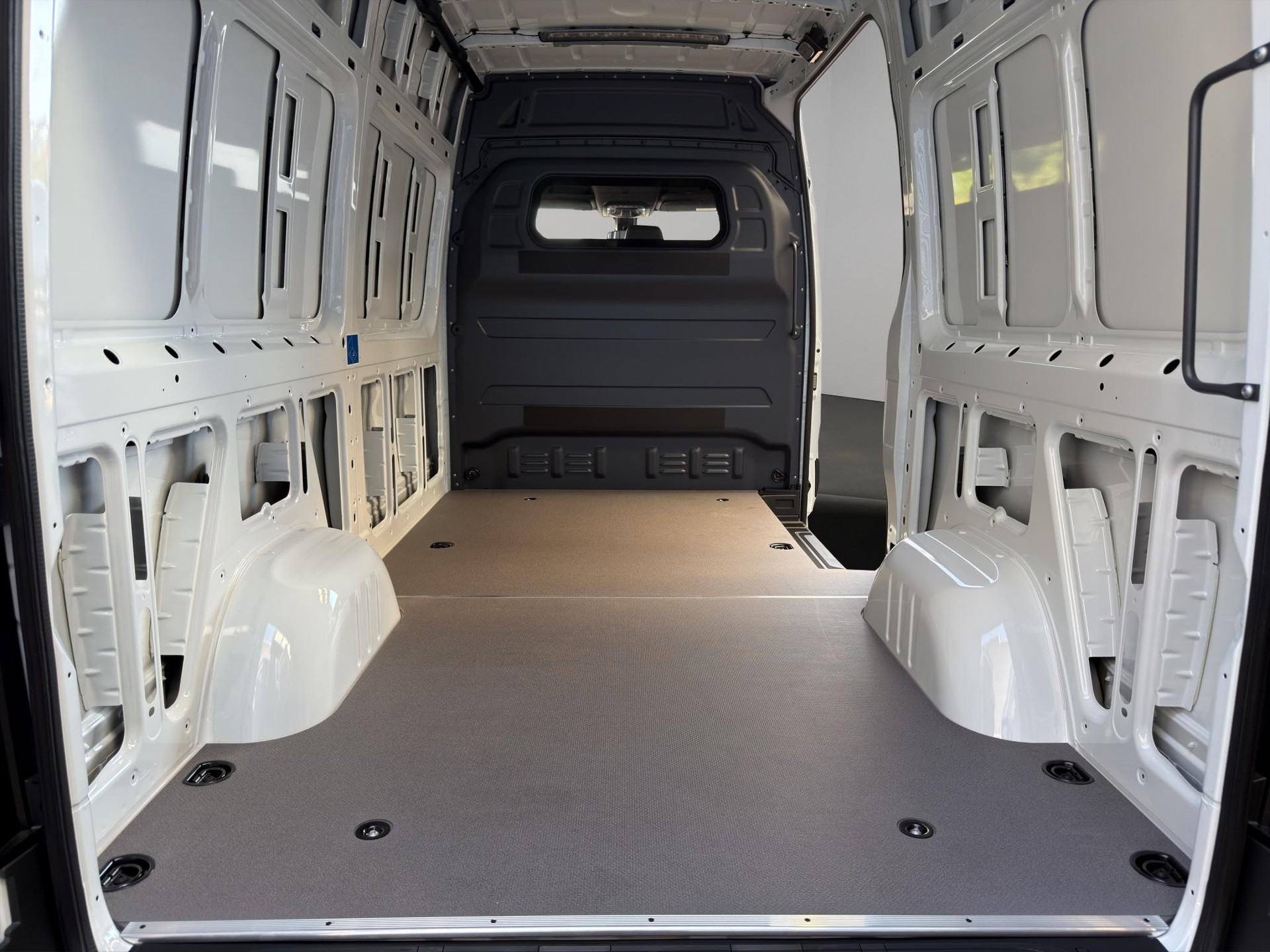 MERCEDES-BENZ Sprinter 319 Kaw. 4325 E 2.0 CDI 190 Pro-image-7