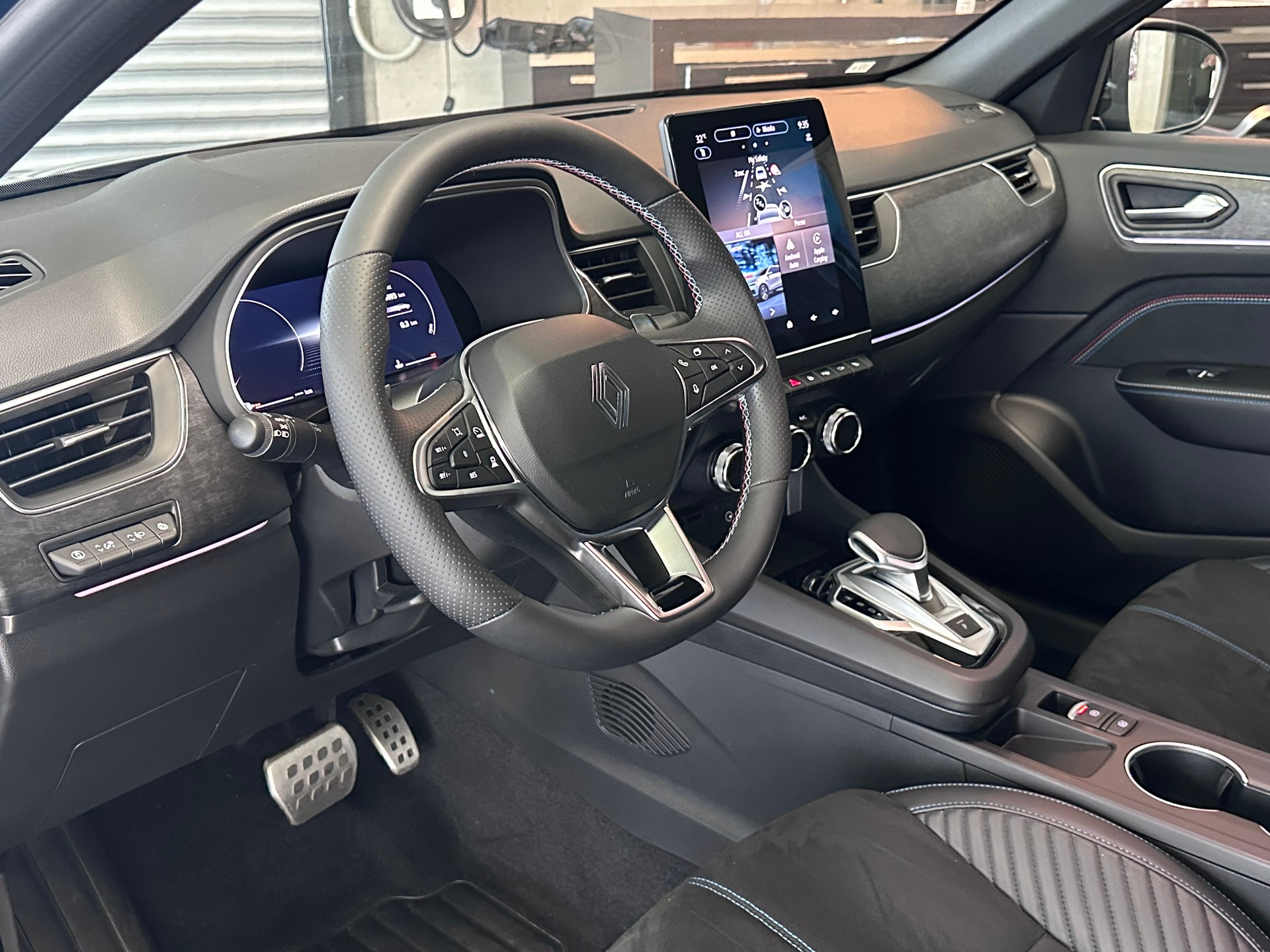 RENAULT Arkana 1.3 TCe esprit Alpine EDC-image-9