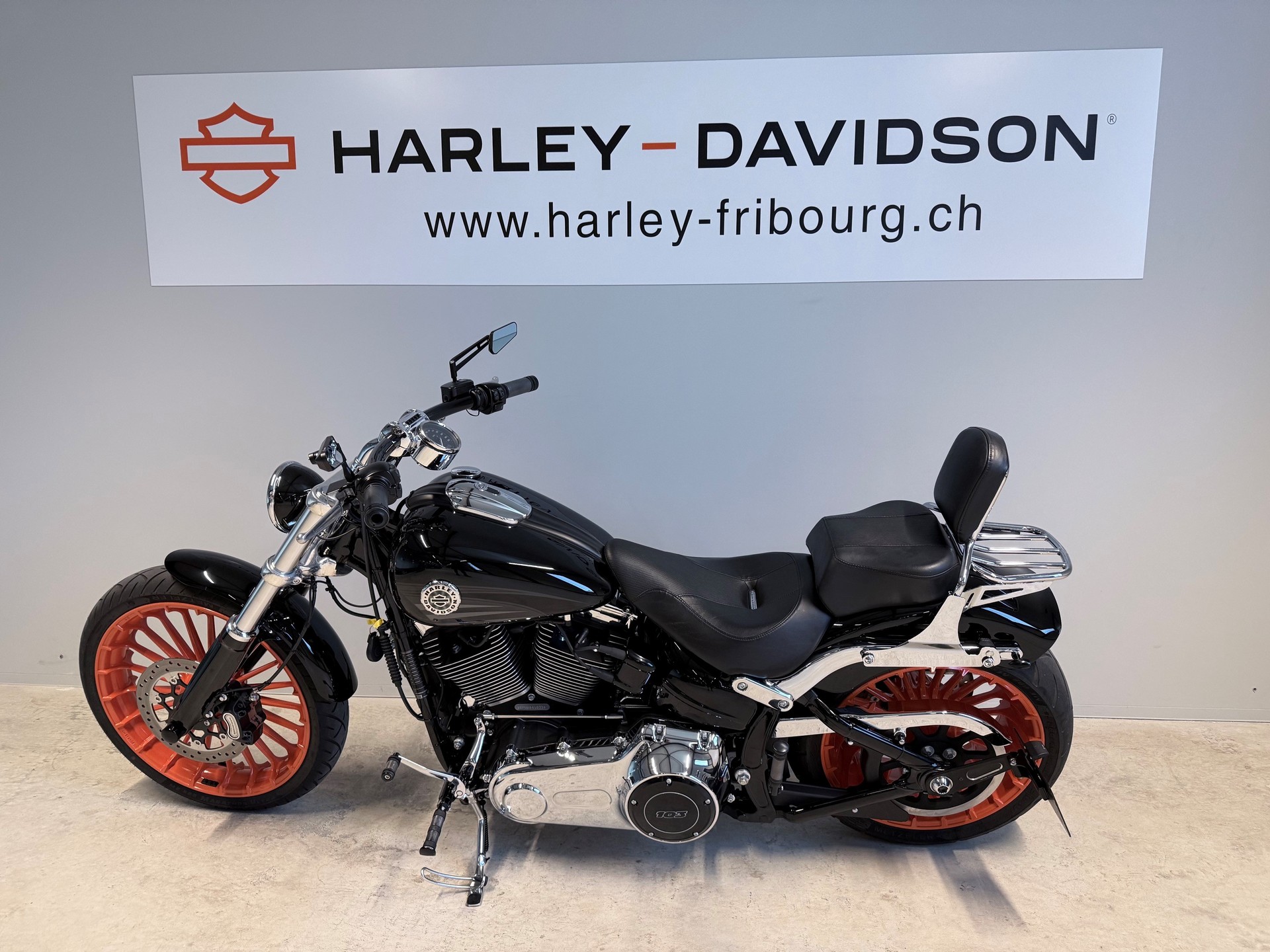 HARLEY-DAVIDSON FXSB Breakout 103 ABS-showroom-element-2