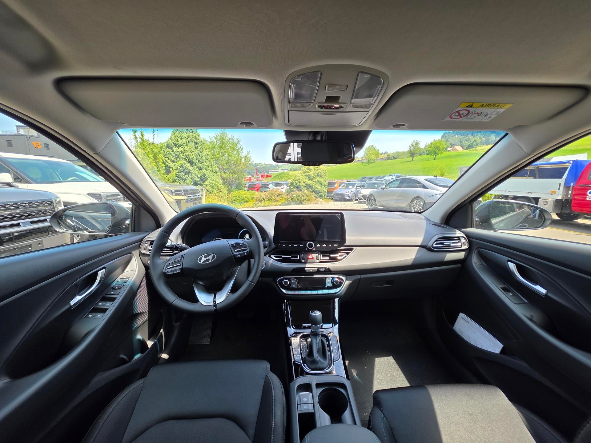 HYUNDAI i30 1.6 T-GDi Amplia DCT-image-11