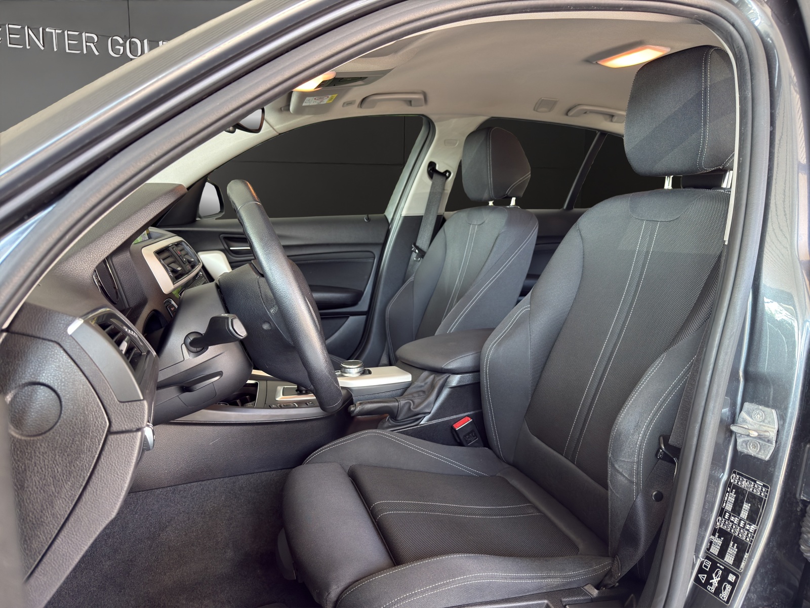 BMW 120d xDrive Steptronic-image-7