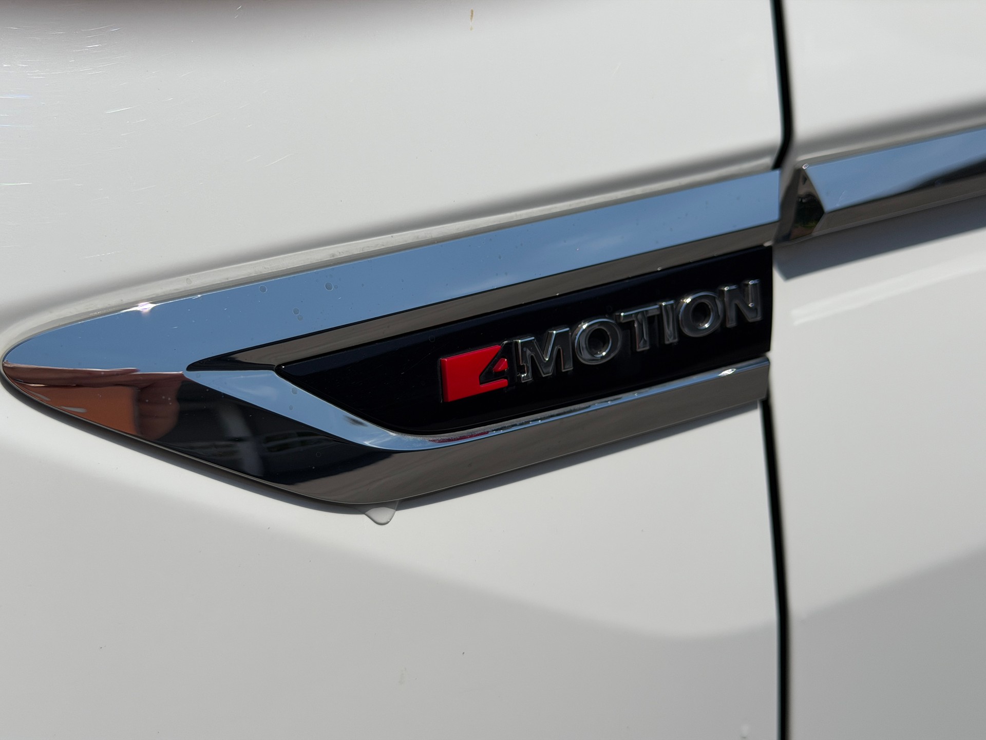 VW Tiguan Allspace 2.0 TDI SCR Trendline 4Motion DSG-image-3