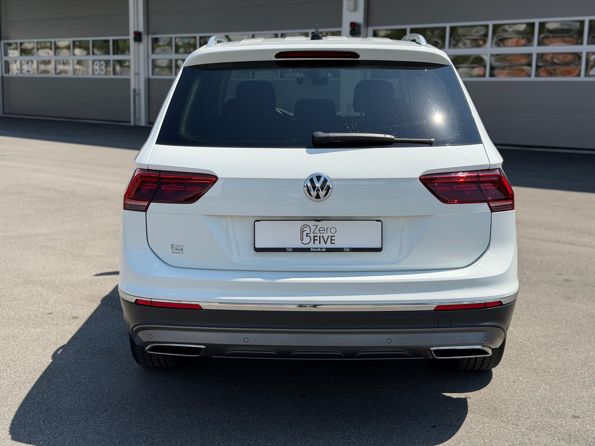 VW Tiguan Allspace 2.0 TDI SCR Trendline 4Motion DSG-image-5