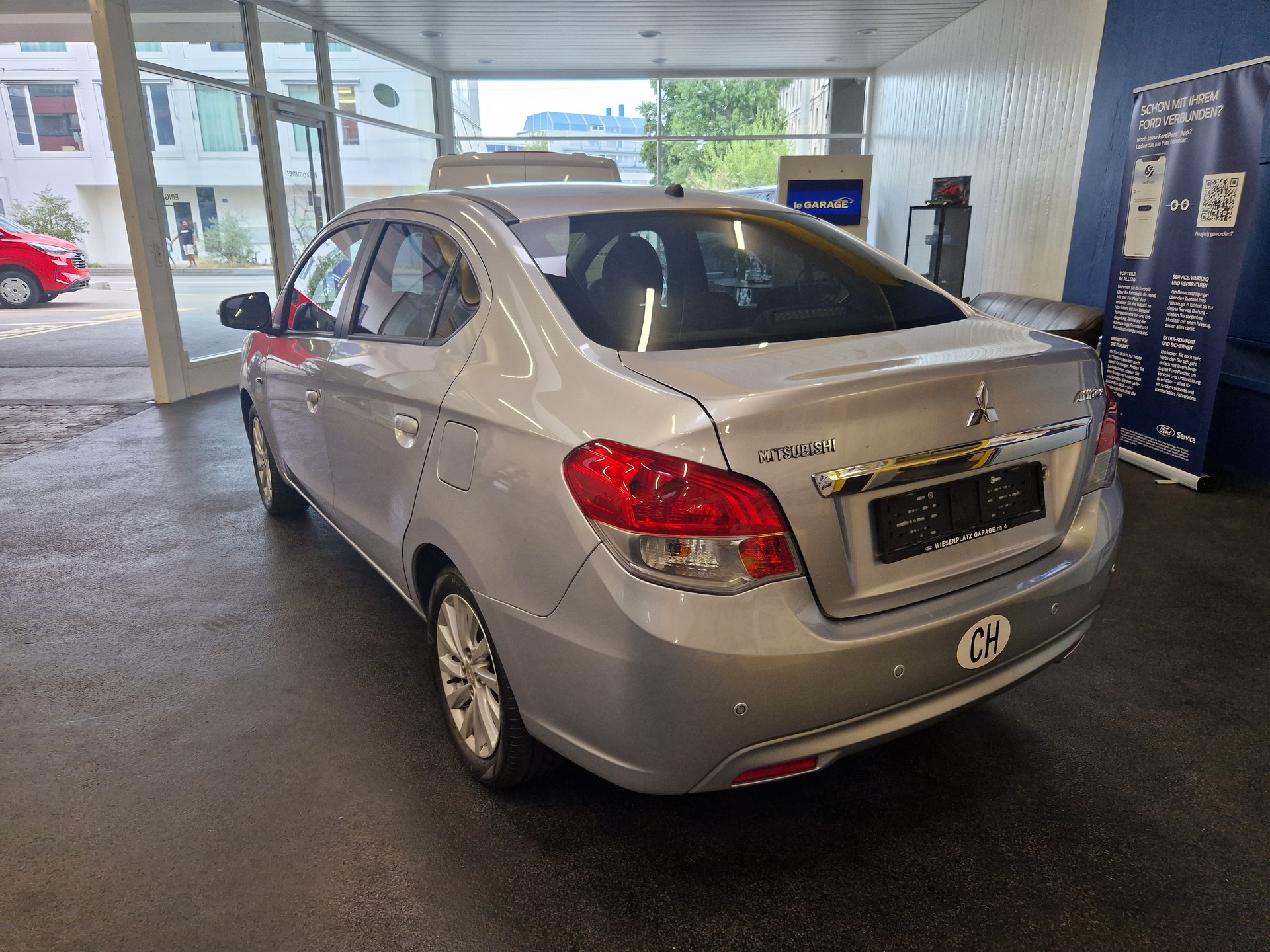MITSUBISHI Attrage 1.2 Intense-image-2