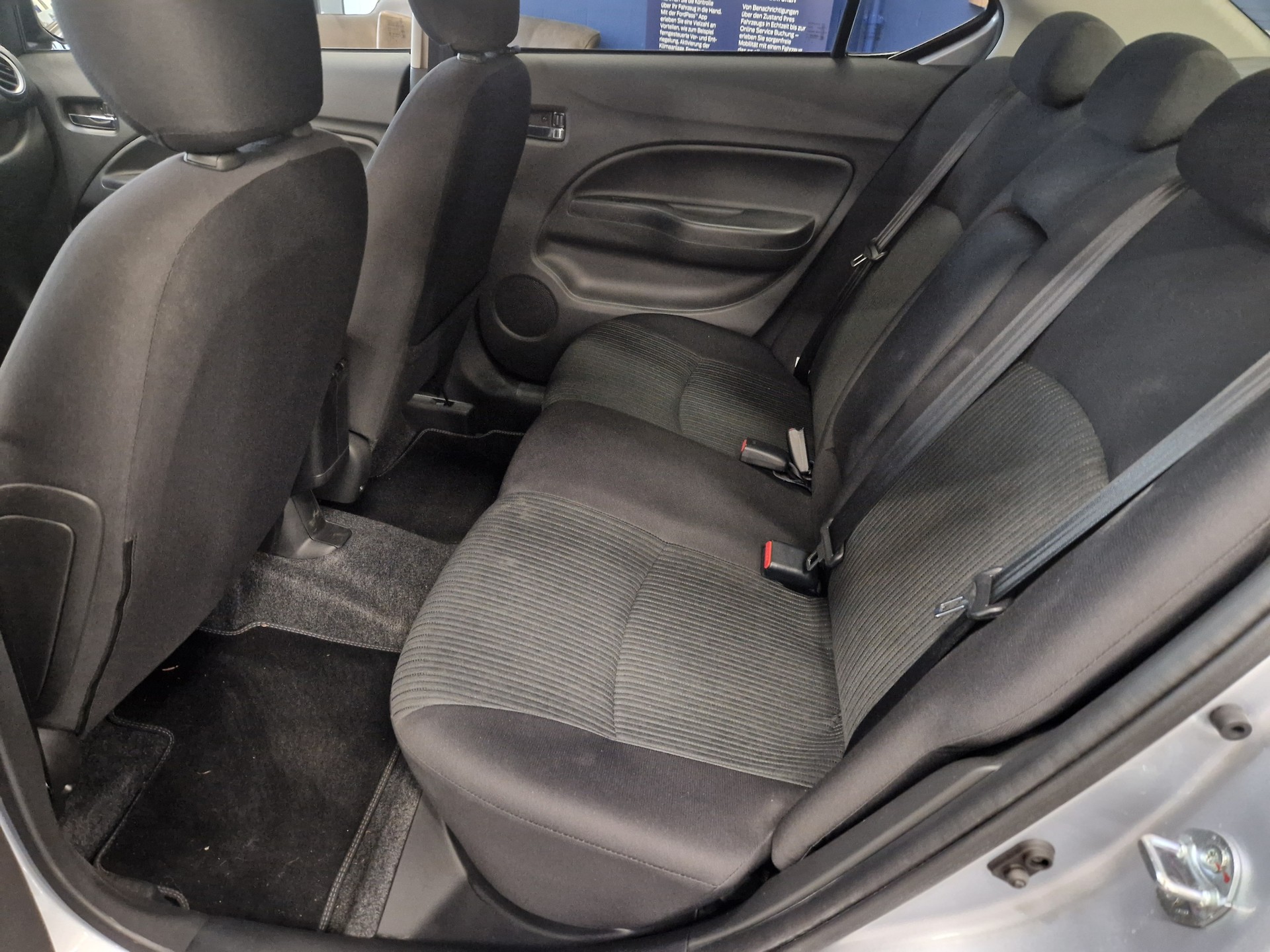 MITSUBISHI Attrage 1.2 Intense-image-9