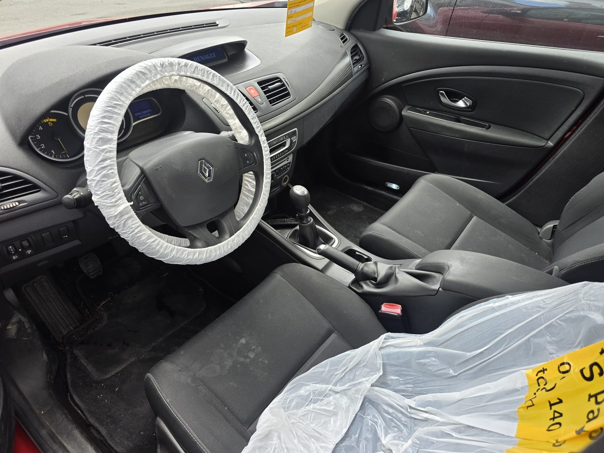 RENAULT Mégane Grandtour 1.5 dCi Expression-image-13
