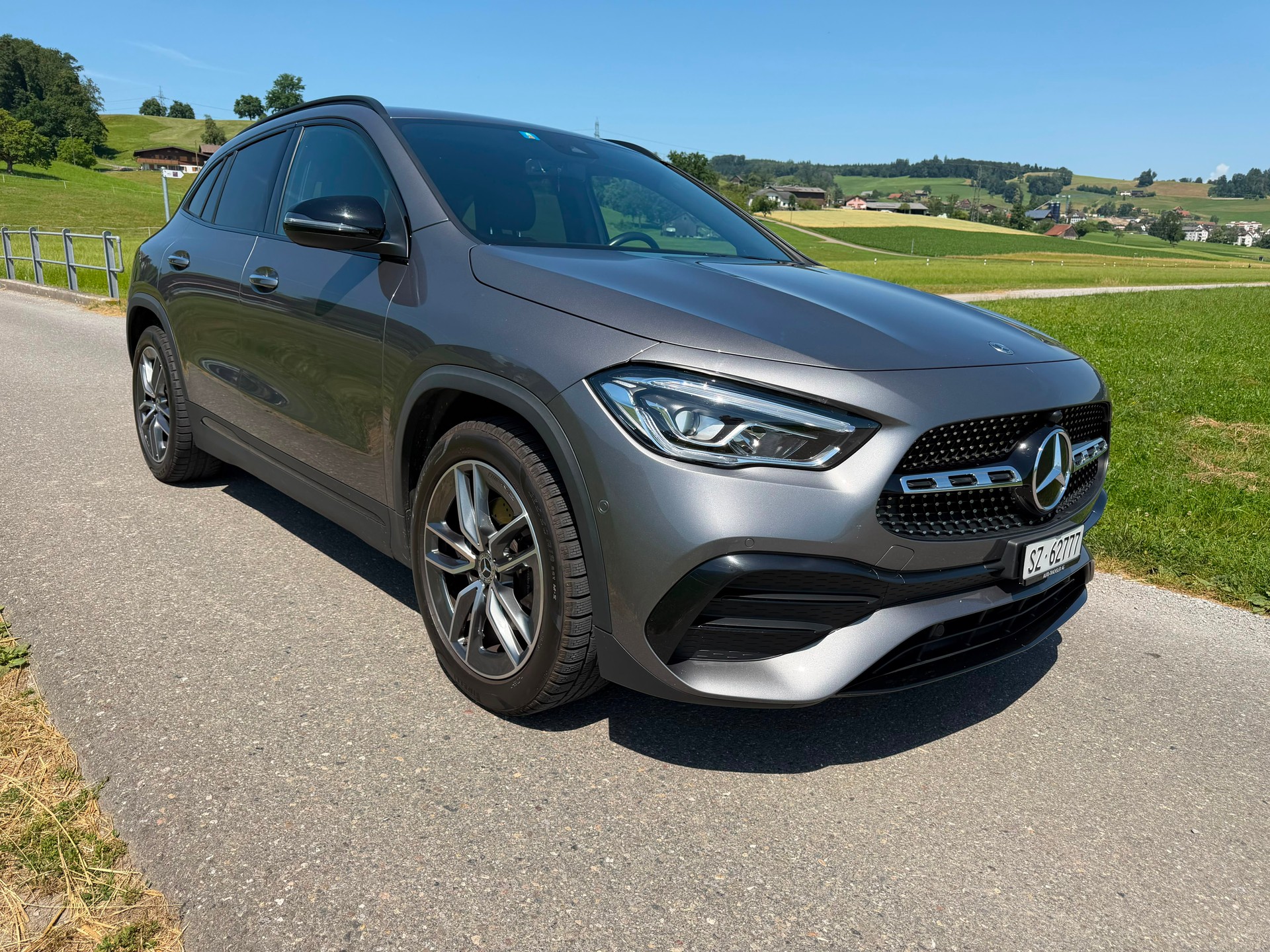 MERCEDES-BENZ AMG Line 4 Matic-image-0