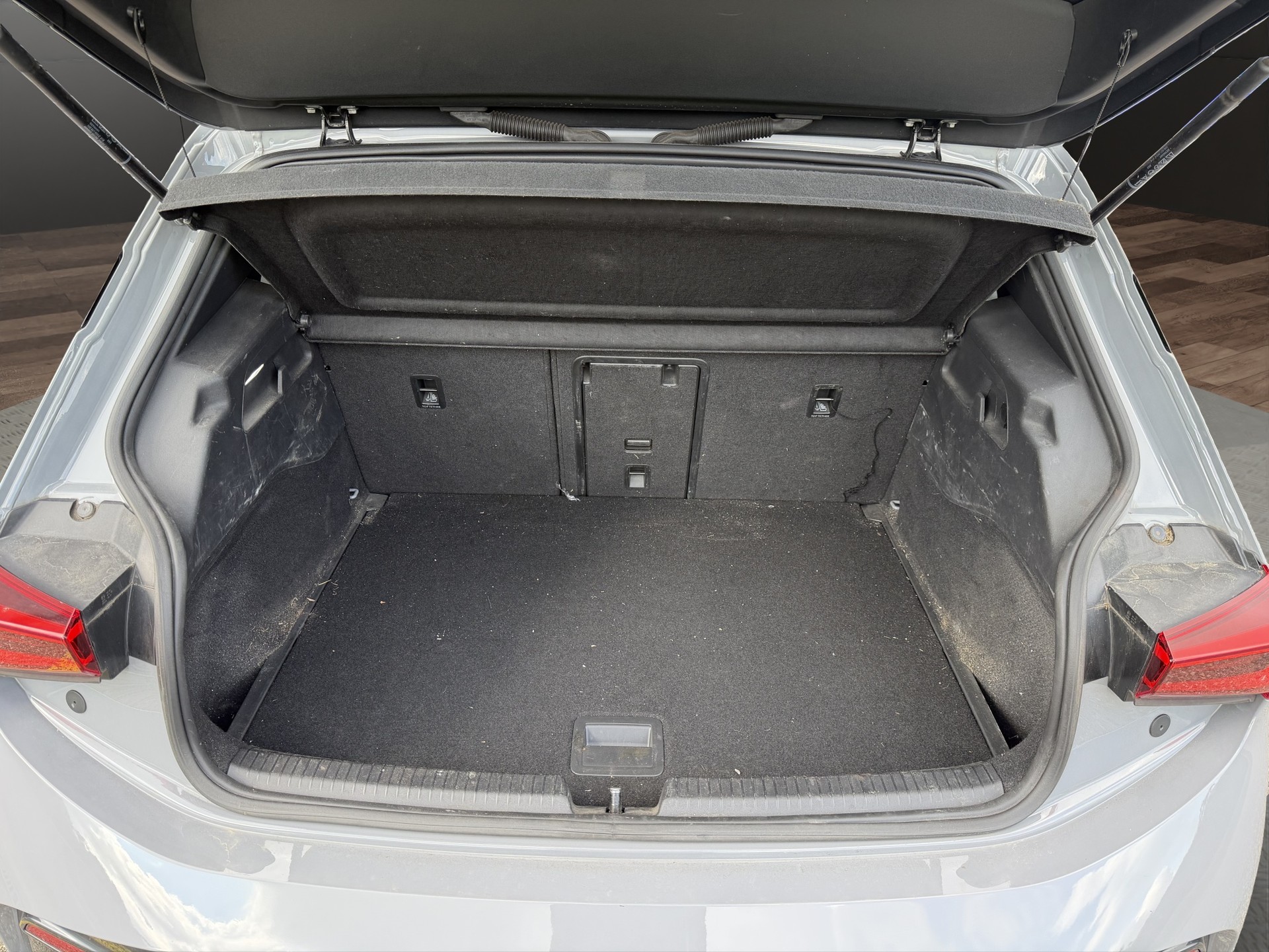 CUPRA Born 58 kWh-image-5
