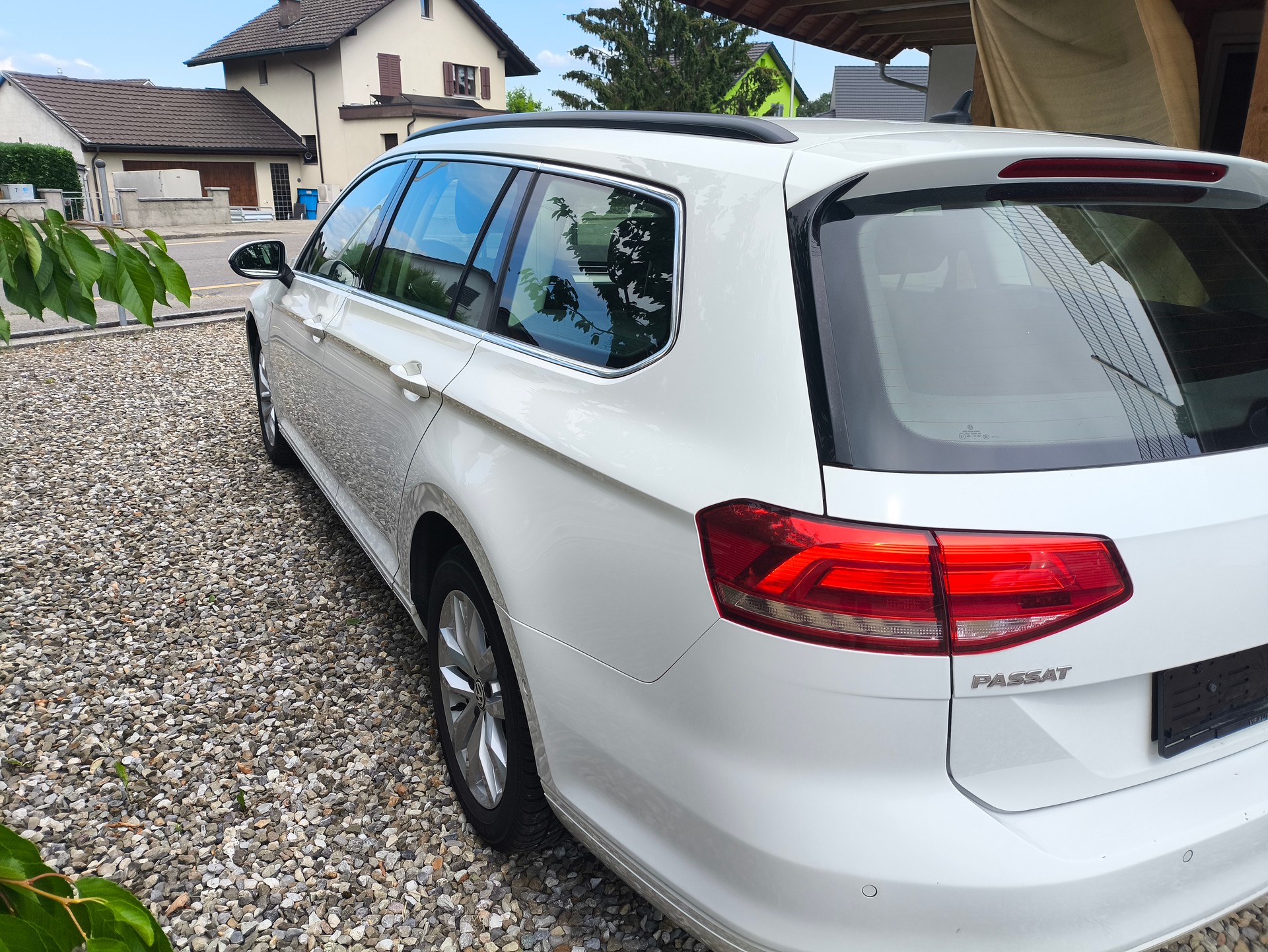 VW Passat Variant 2.0 TDI BMT Comfortline DSG-image-5