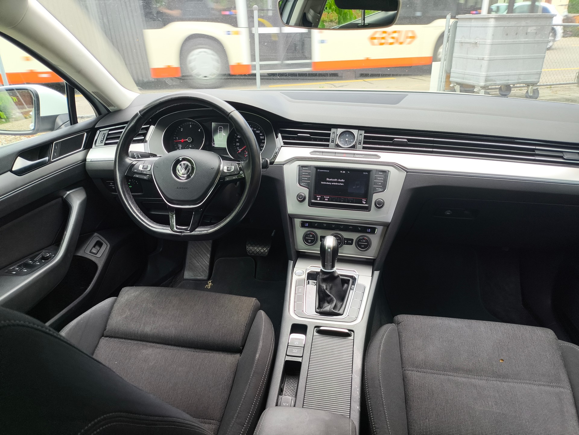 VW Passat Variant 2.0 TDI BMT Comfortline DSG-image-9