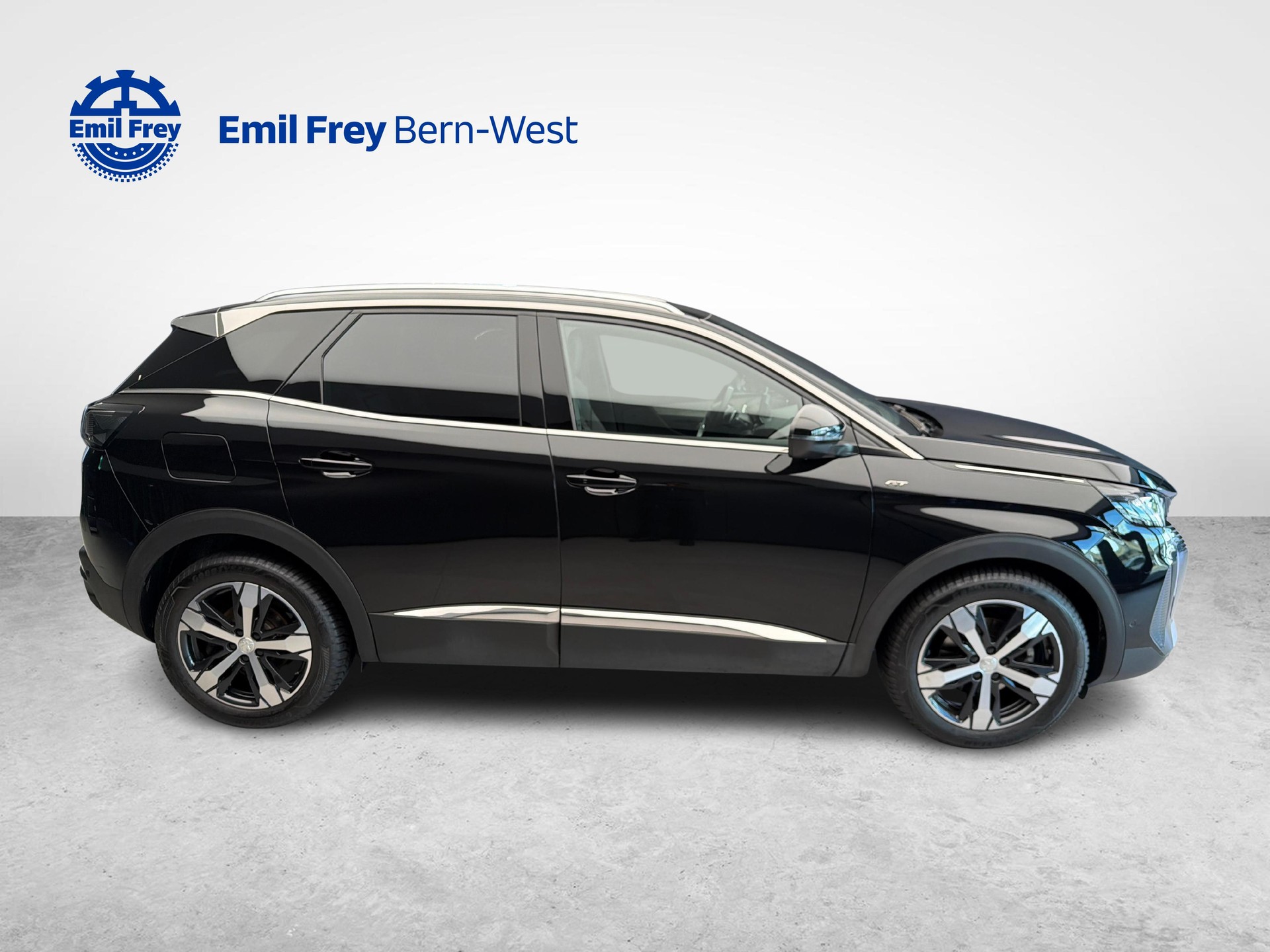 PEUGEOT 3008 1.2 PureTech GT Pack-image-5
