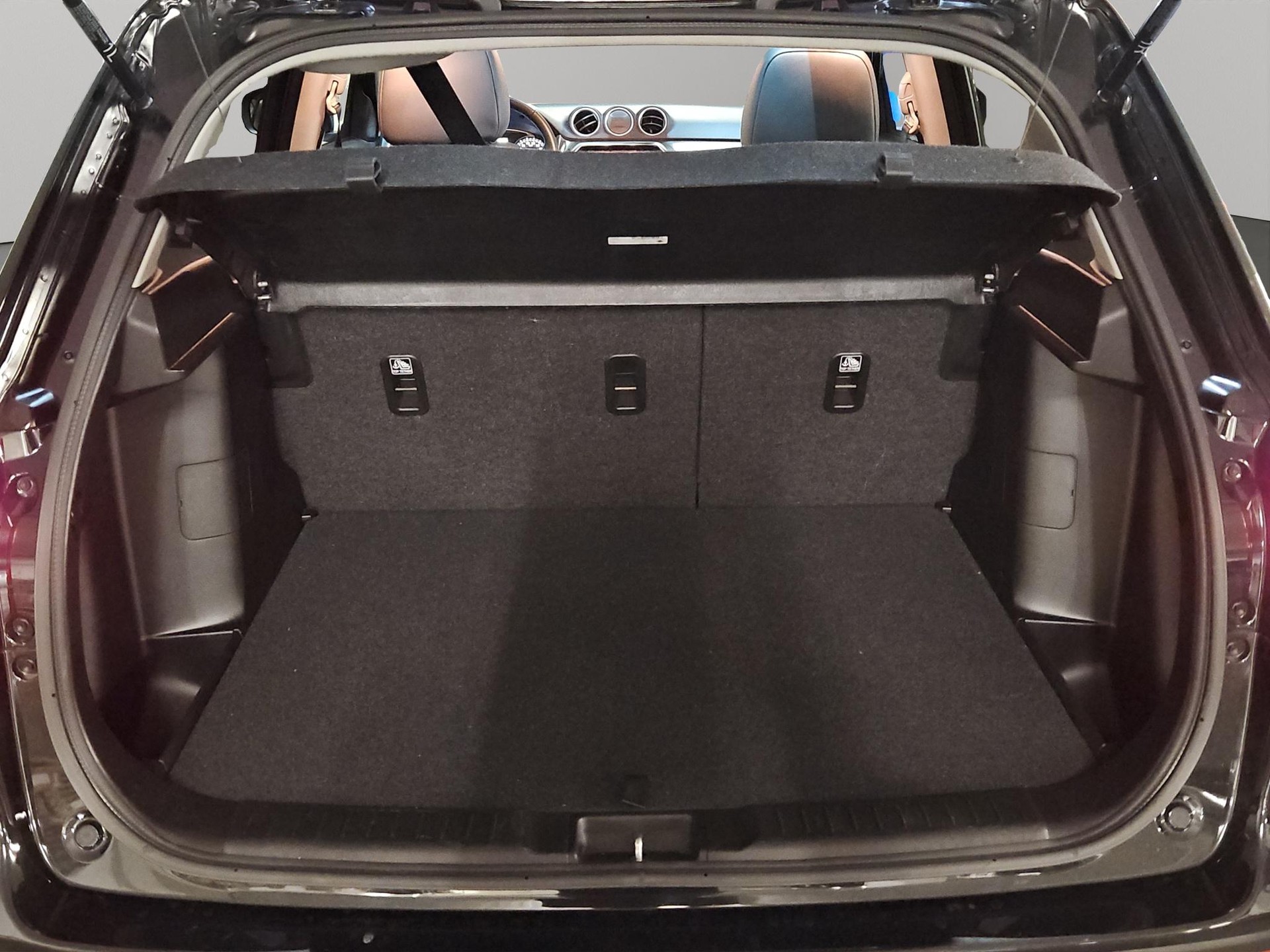 SUZUKI Vitara 1.5 Top Hybrid Edition 35 4x4-image-14