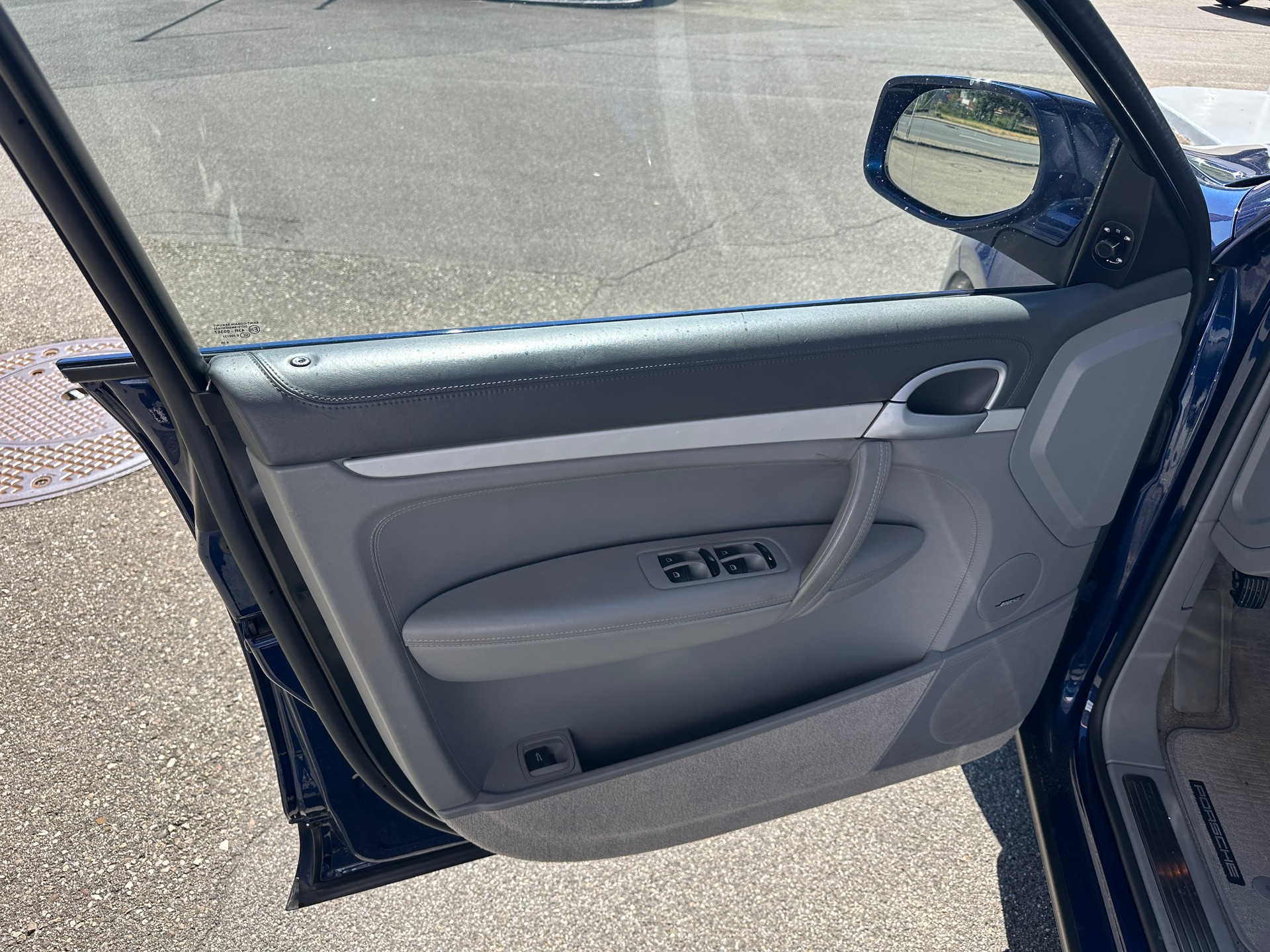 PORSCHE Cayenne S-image-6