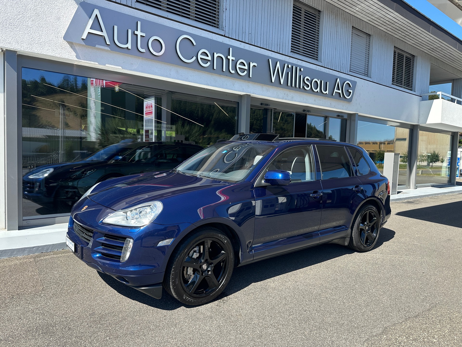 PORSCHE Cayenne S-image-0