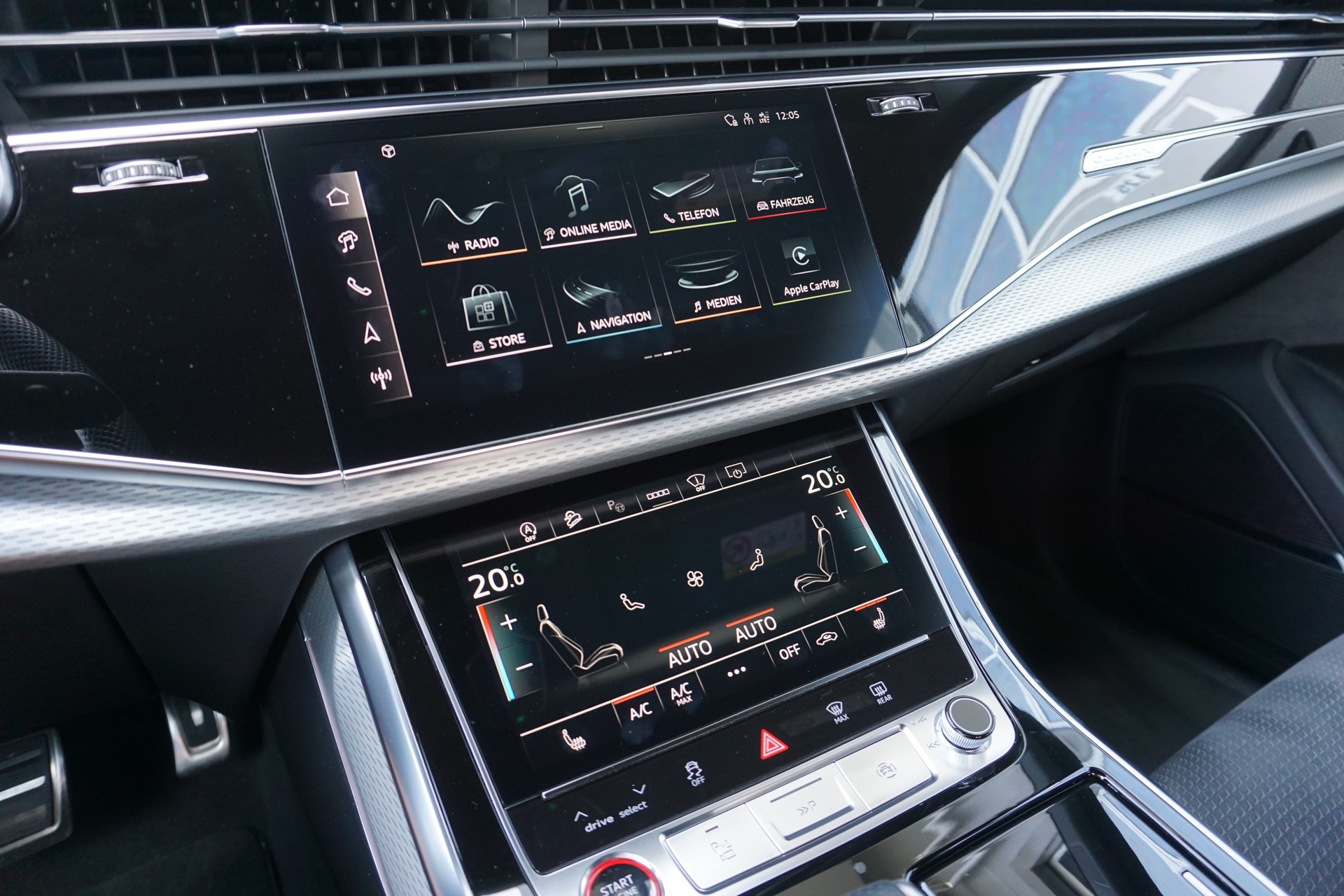 AUDI SQ8 SUV TFSI quattro tiptronic-image-11