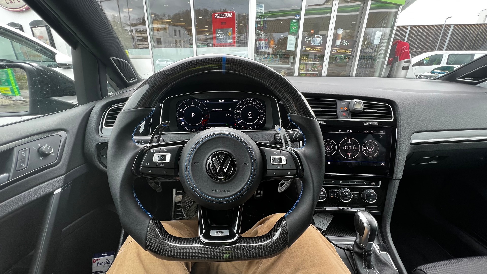 VW 2.0 TSI R 310 DSG 4motion-image-5