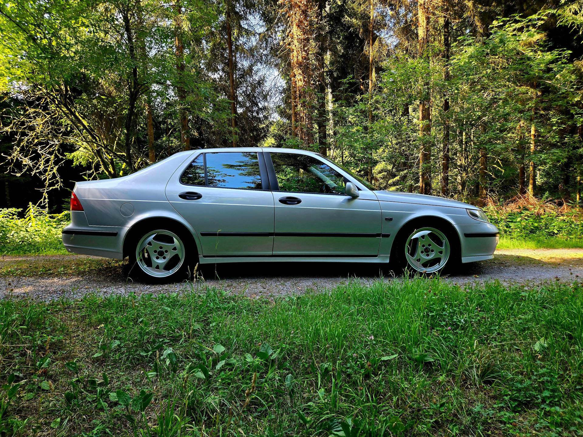SAAB 9-5 2.3T Aero-image-1