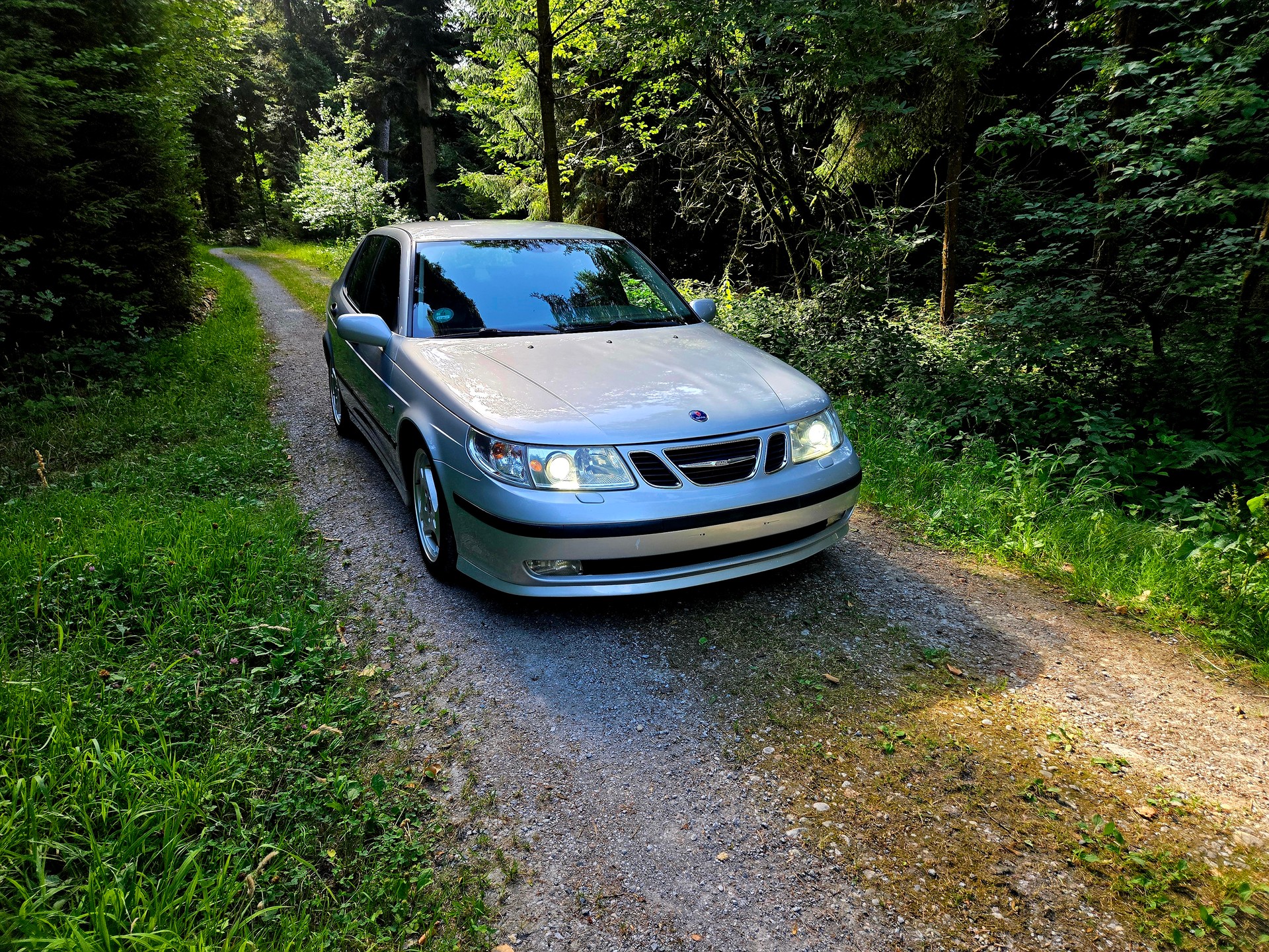 SAAB 9-5 2.3T Aero-image-0