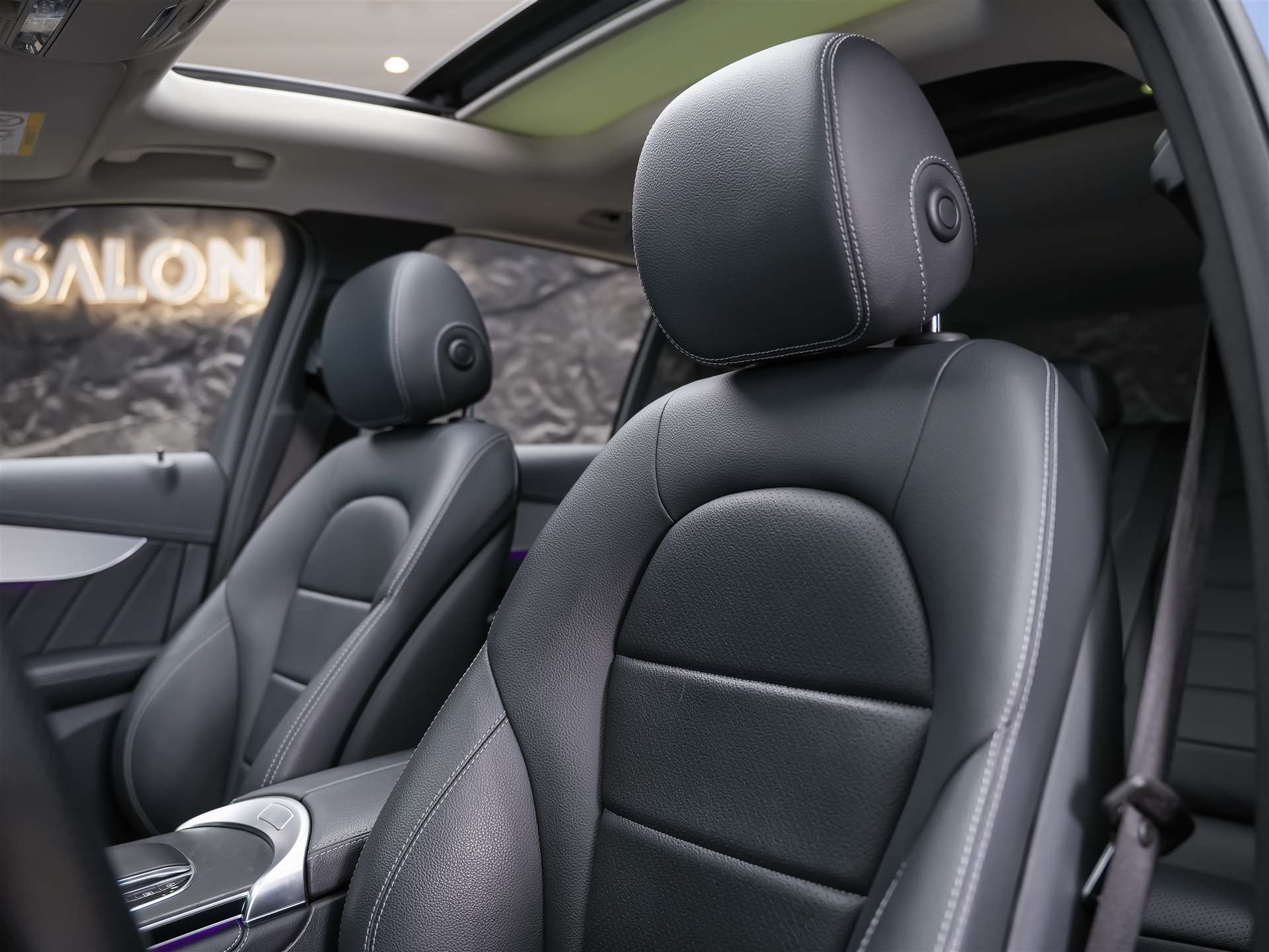 MERCEDES-BENZ GLC 200 AMG Line 4Matic 9G-Tronic *CH Auto*Facelift*EL. Sitze mit Memory*Panorama*-image-9