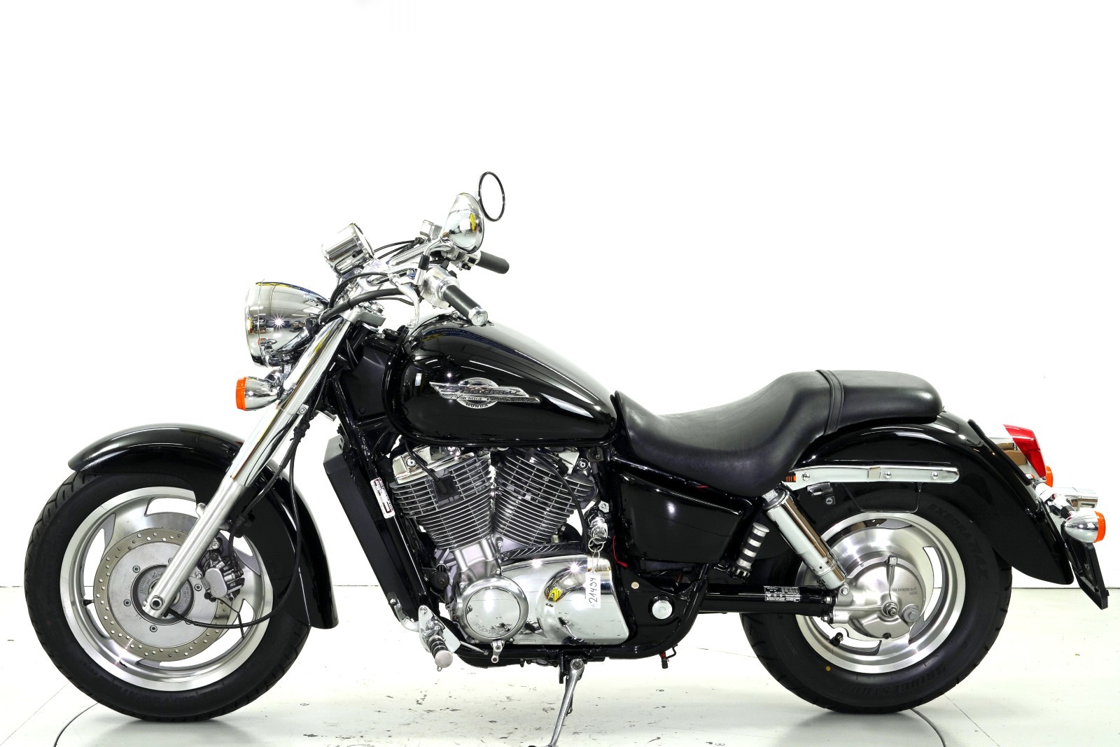 HONDA VT 1100 C2 Shadow-image-4