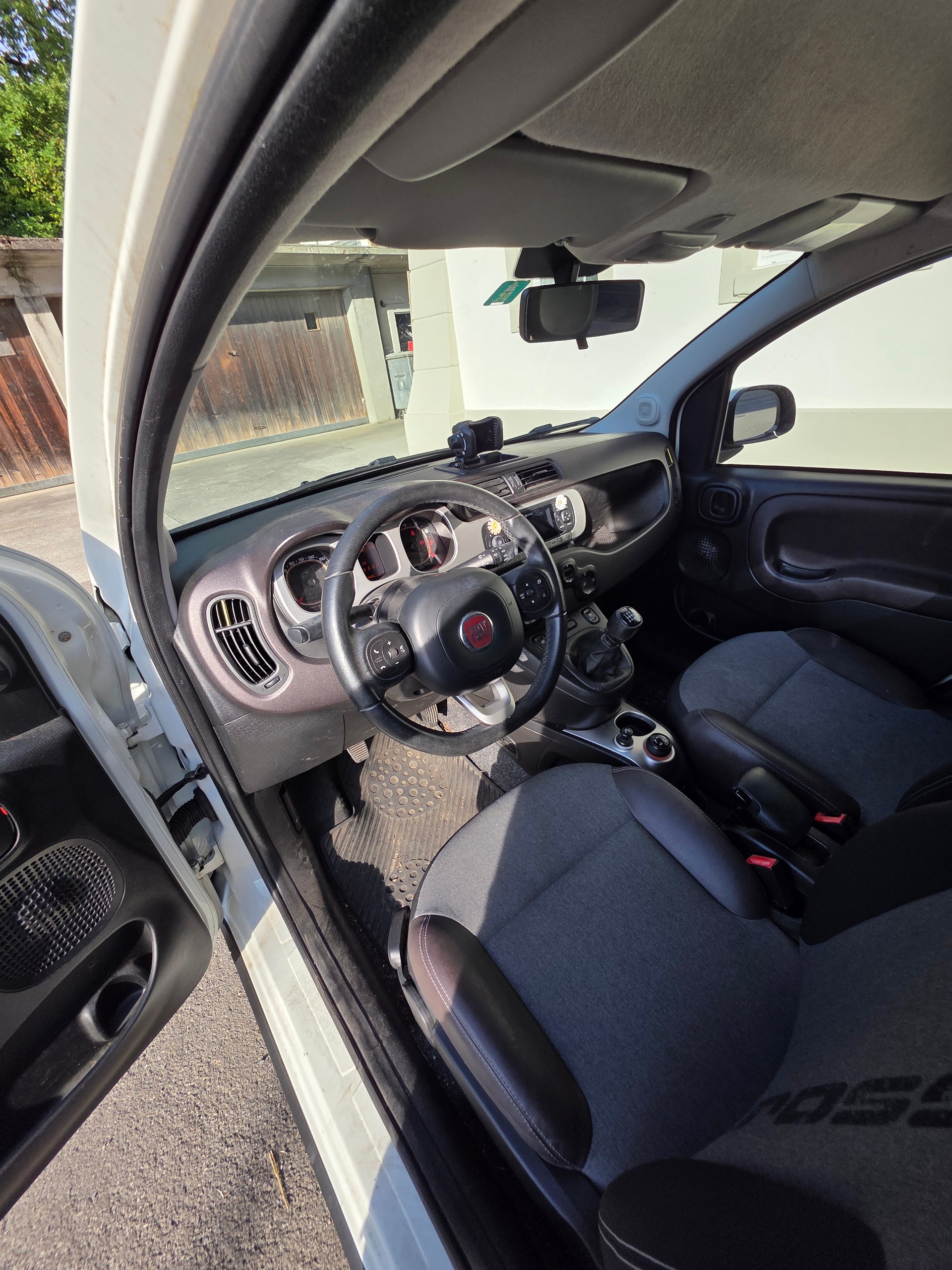 FIAT Panda 0.9 Twinair Turbo Cross 4x4-image-8