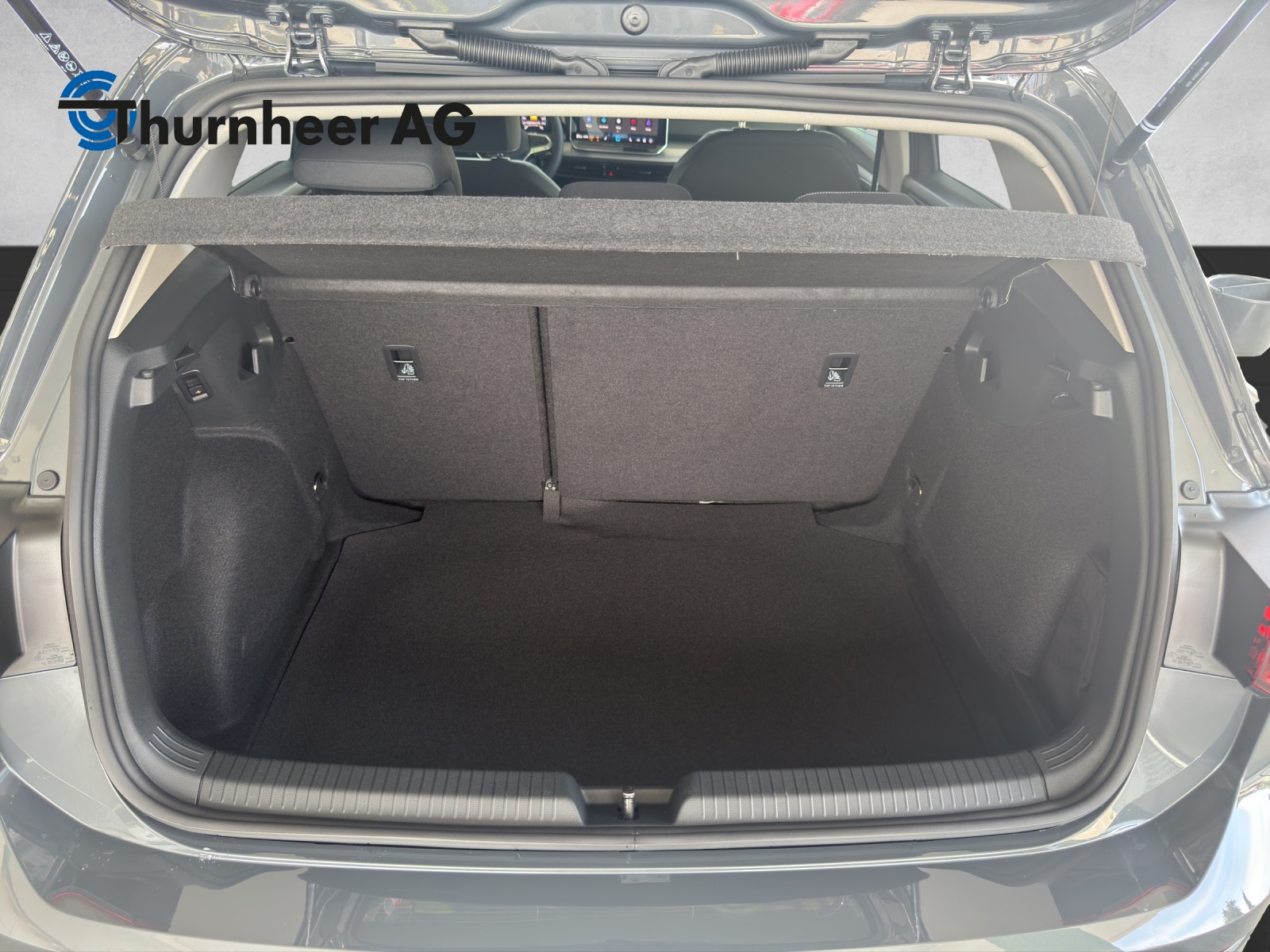 VW Golf 1.5 e TSI mHEV Value DSG-image-11