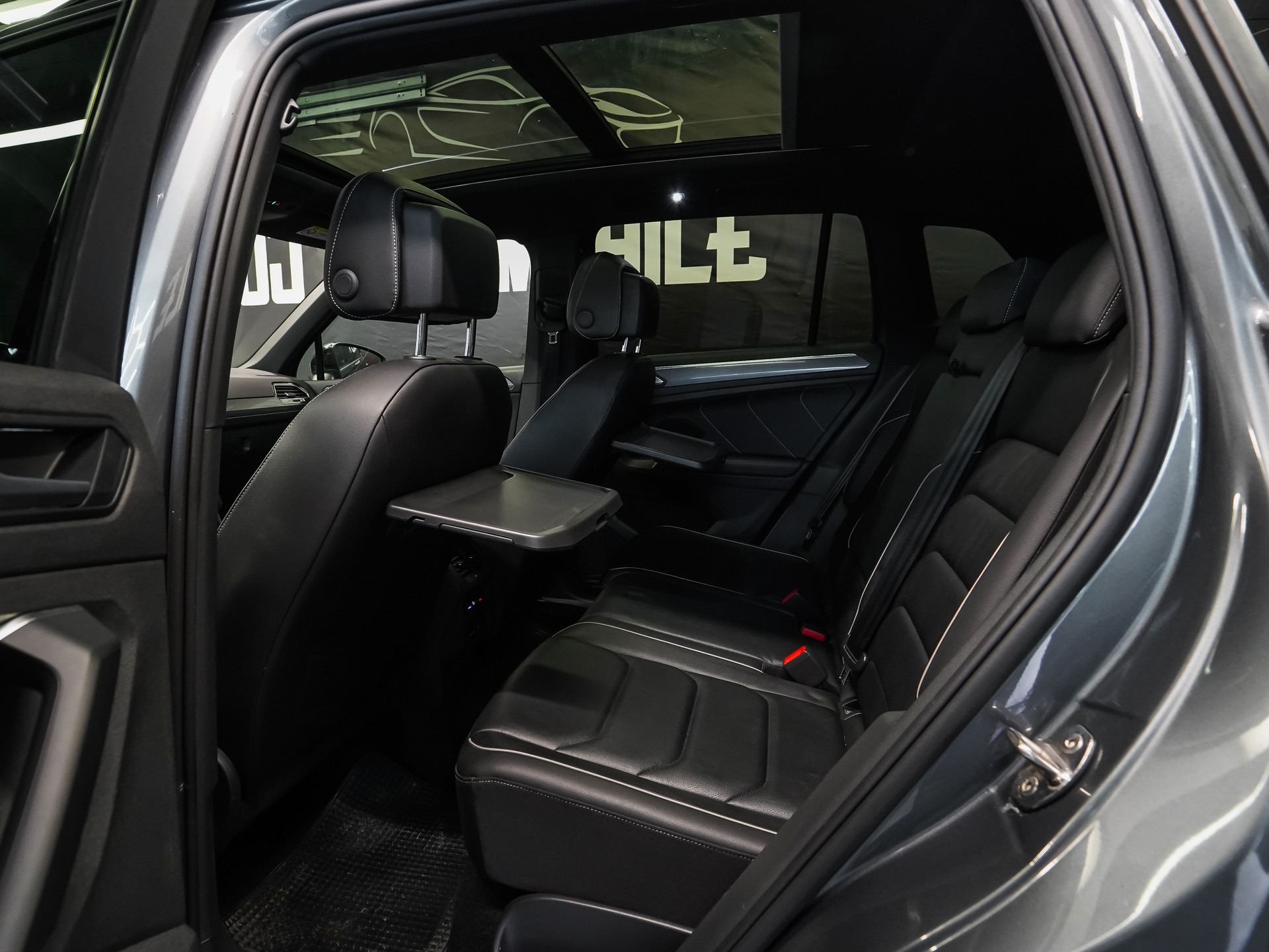 VW Tiguan 2.0TSI Highline 4Motion DSG-image-11