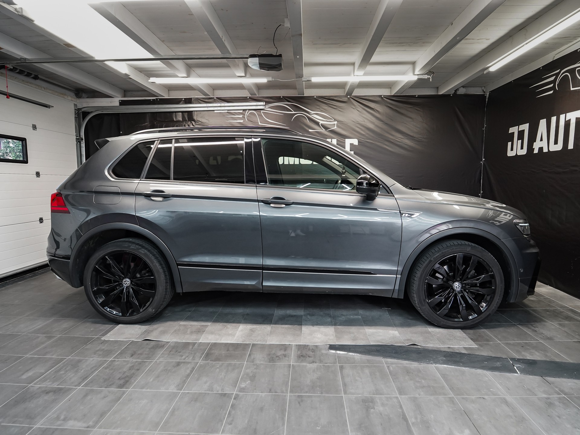 VW Tiguan 2.0TSI Highline 4Motion DSG-image-6