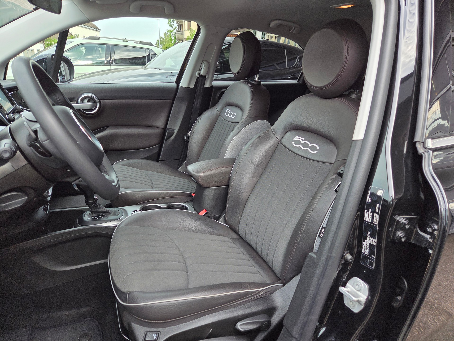 FIAT 500X 1.4T Lounge DCT-image-8