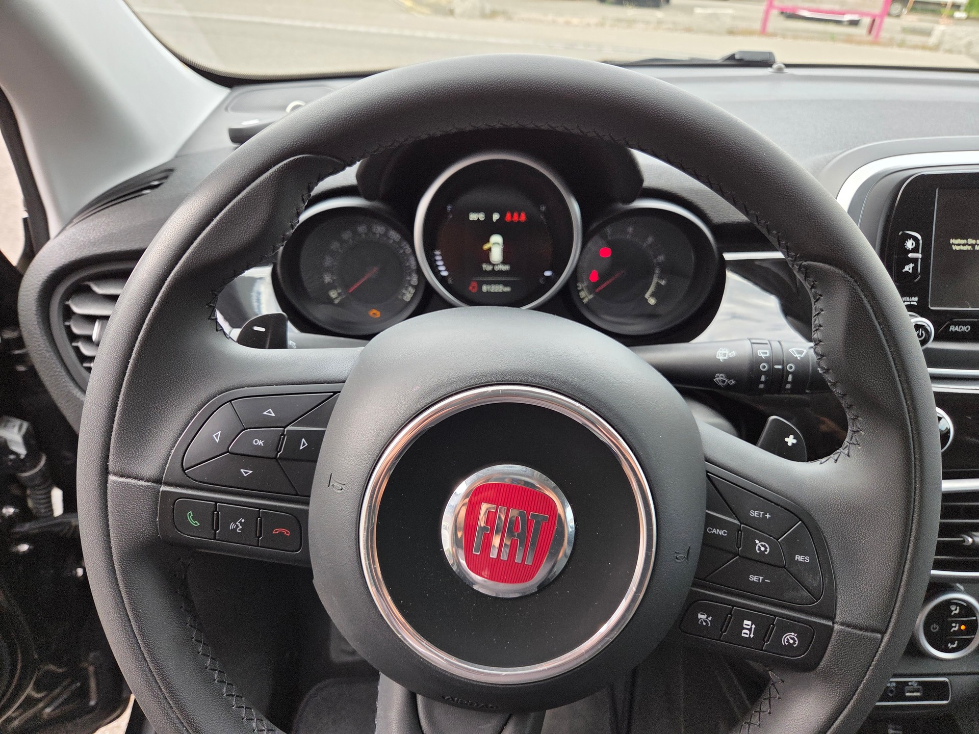 FIAT 500X 1.4T Lounge DCT-image-11